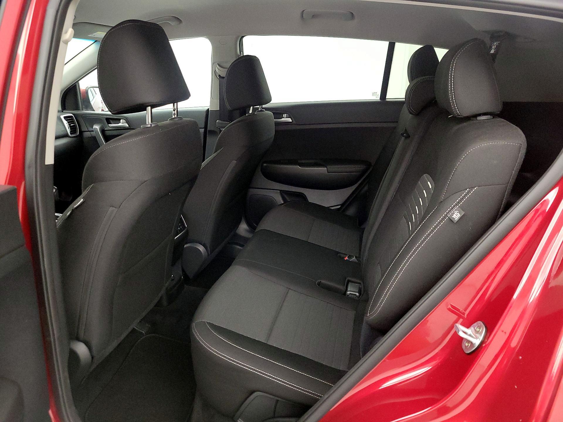 Thumbnail: 2018 Kia Sportage - 19