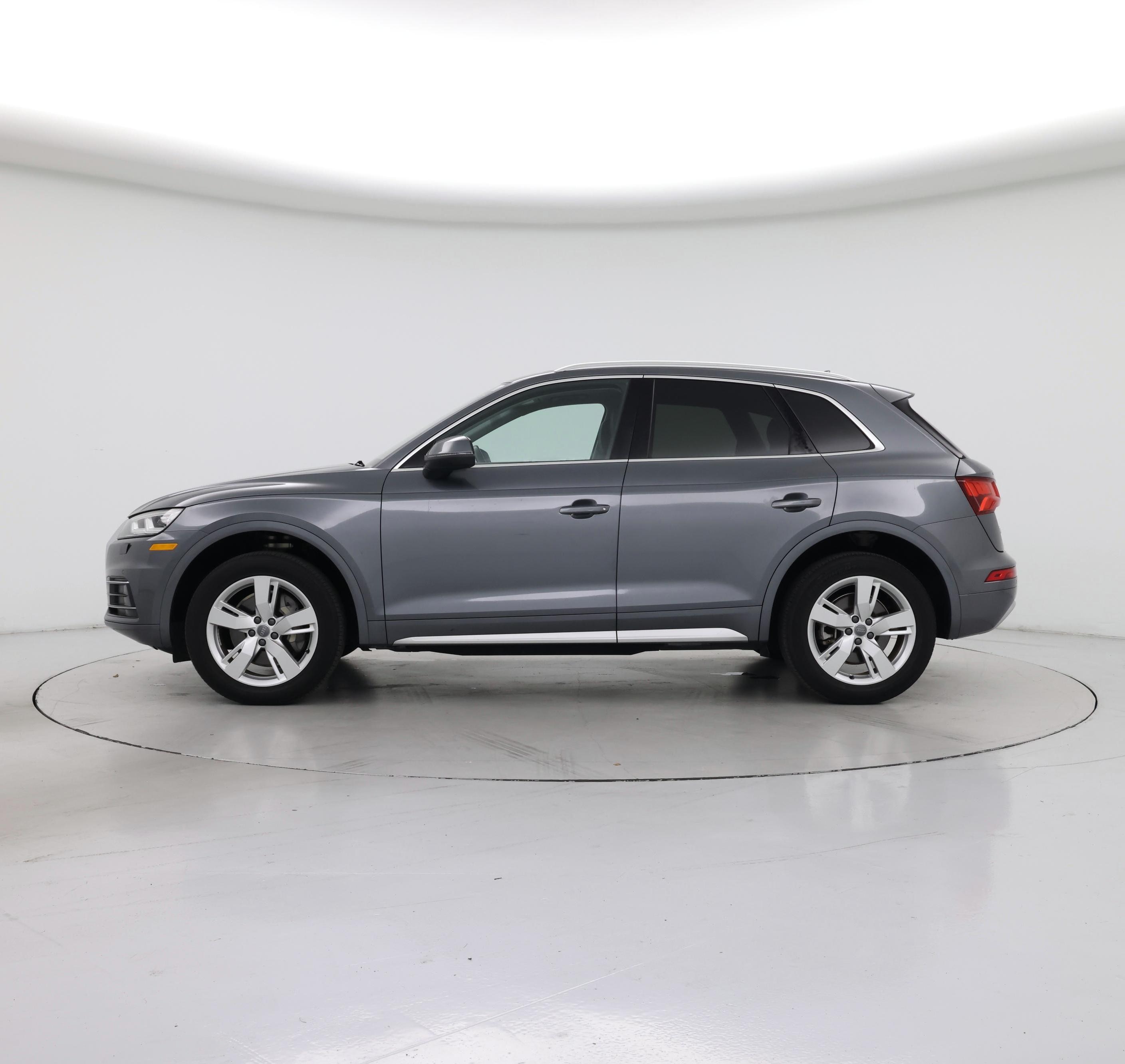 Thumbnail: 2018 Audi Q5 - 3