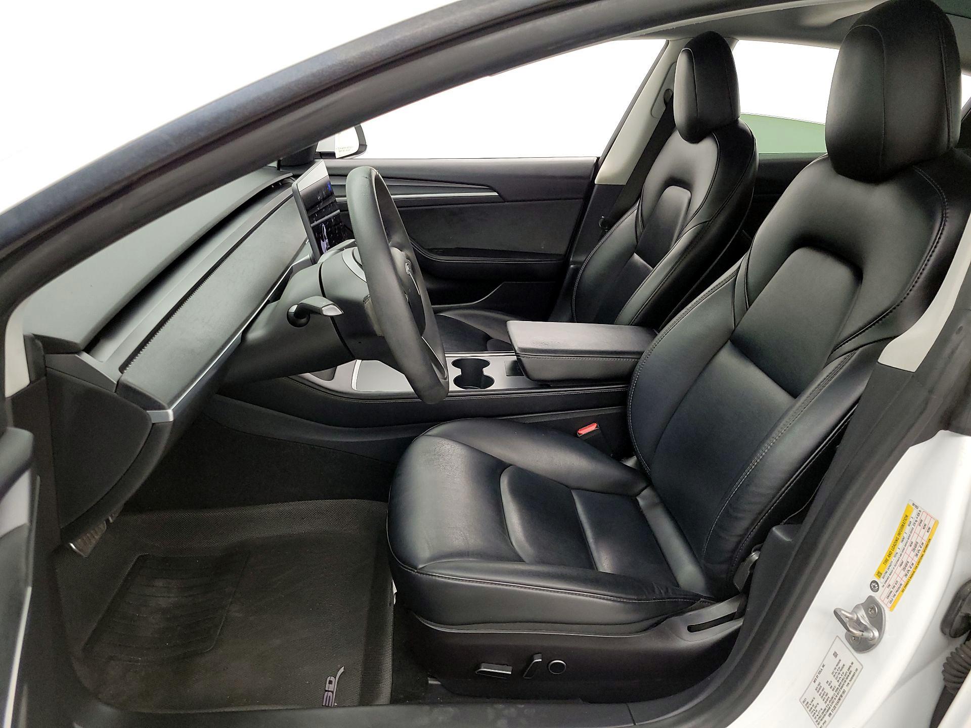 Thumbnail: 2021 Tesla Model 3 - 11