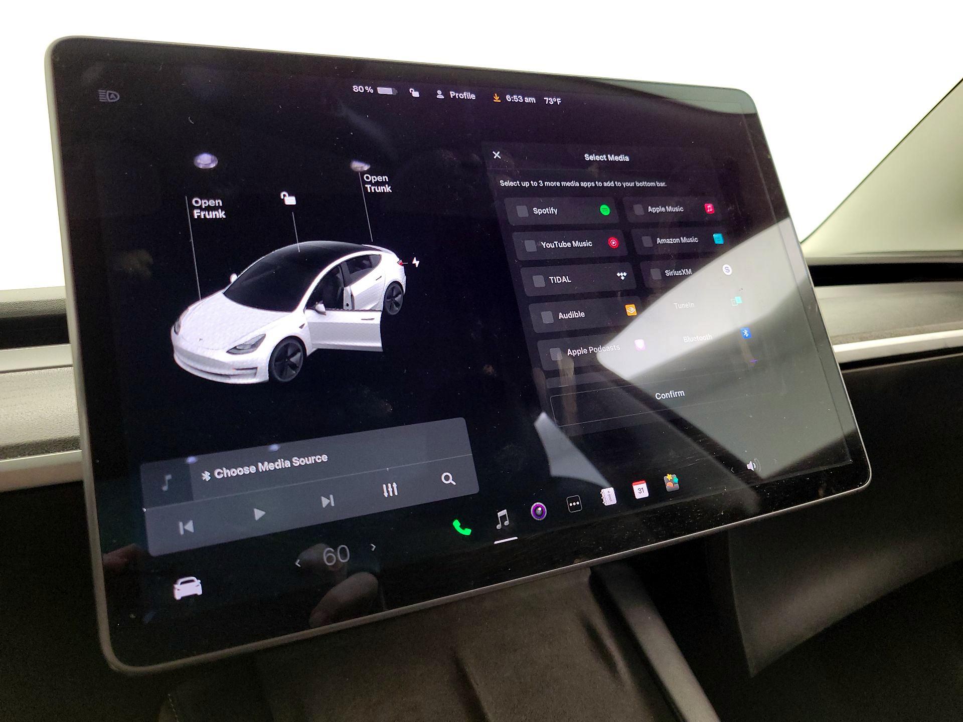 Thumbnail: 2021 Tesla Model 3 - 15