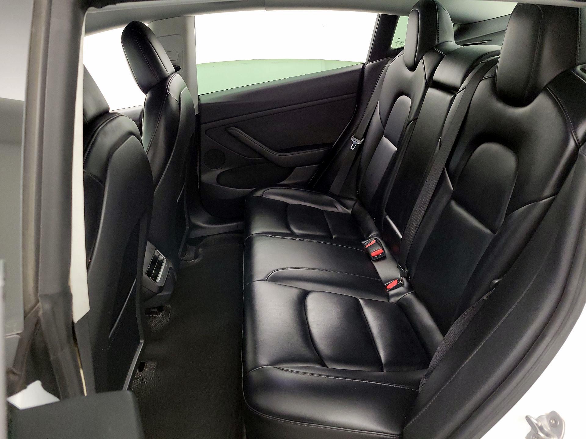 Thumbnail: 2021 Tesla Model 3 - 18