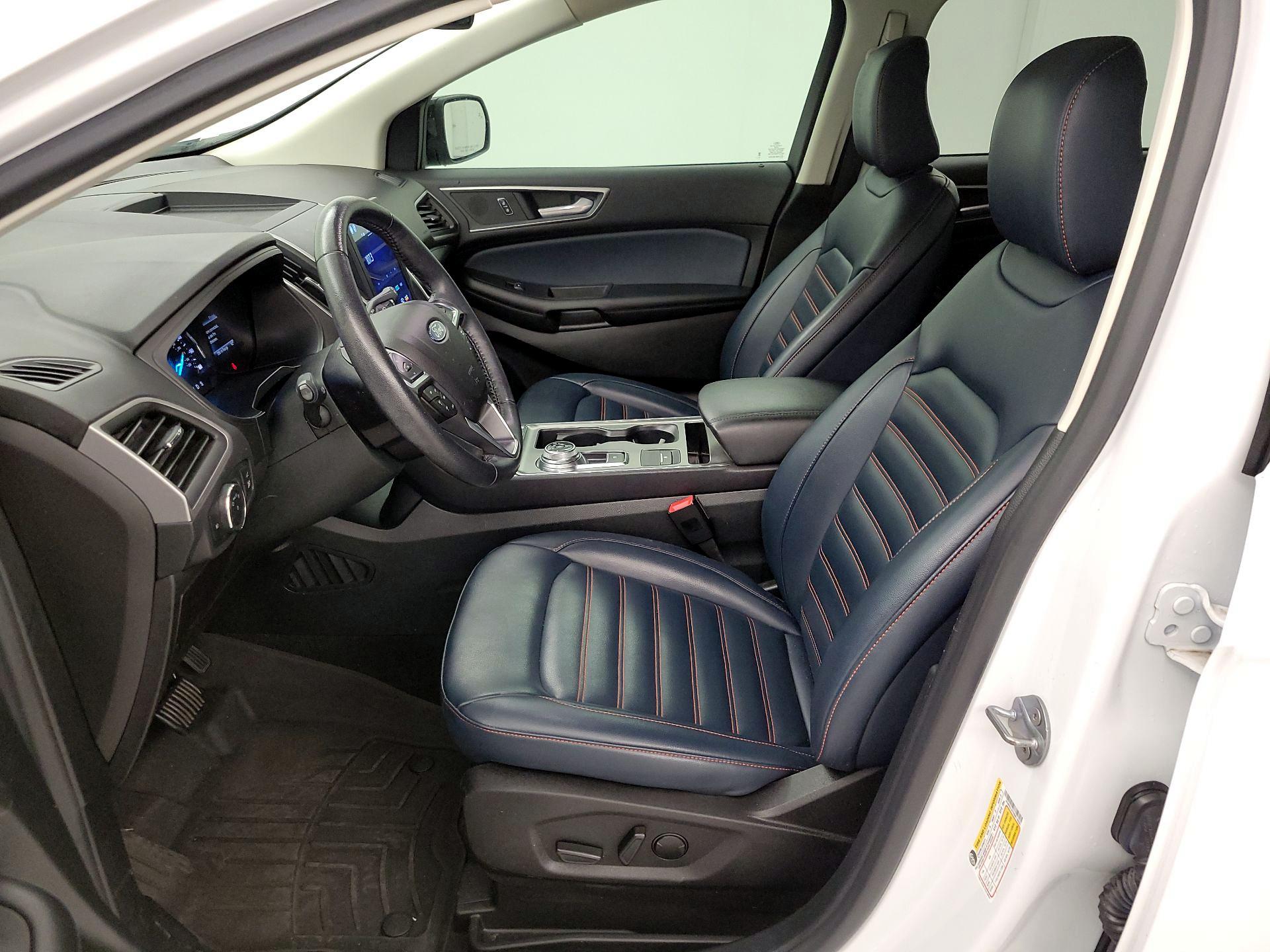 Thumbnail: 2022 Ford Edge - 11