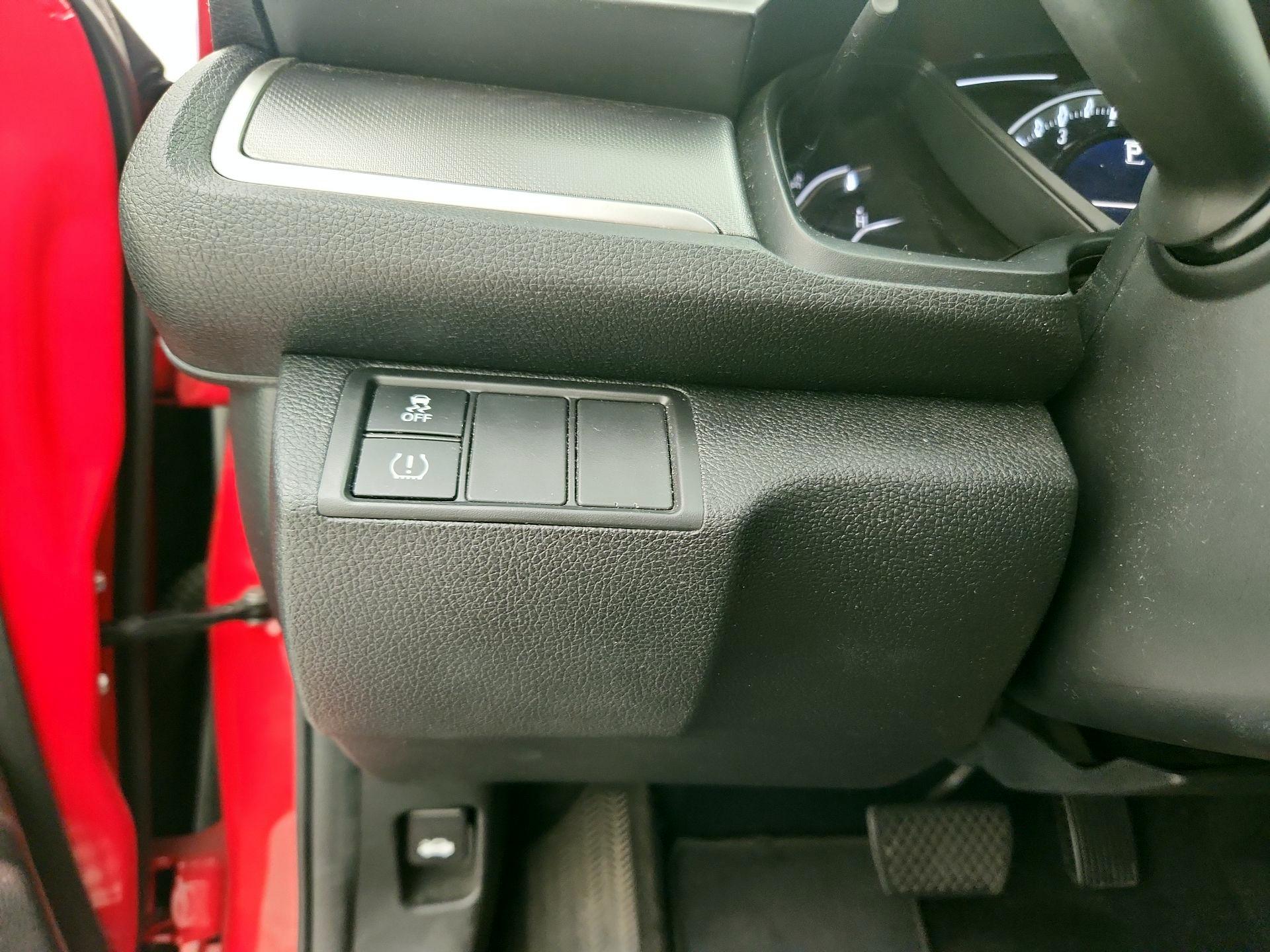 Thumbnail: 2017 Honda Civic - 13