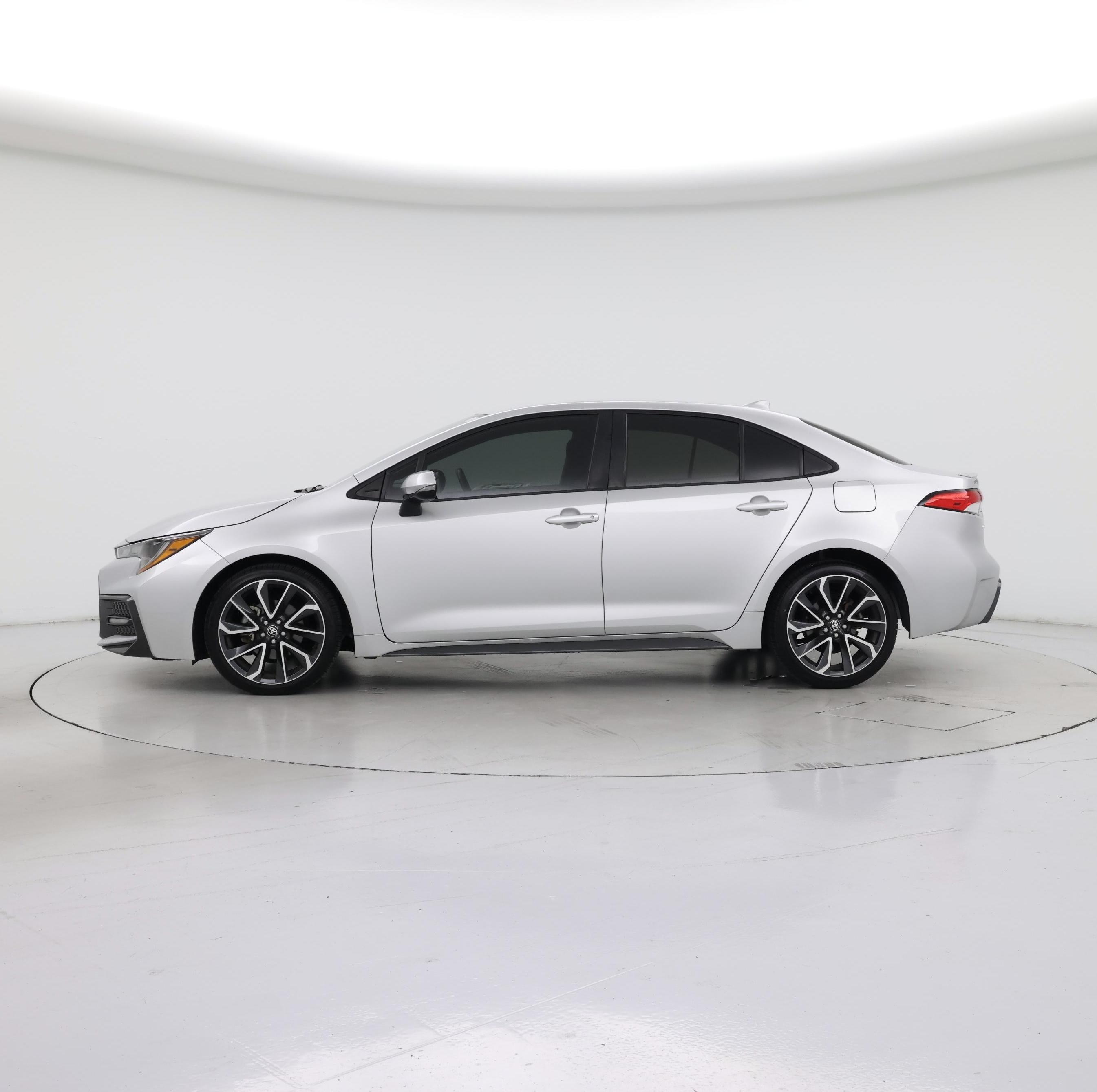 Thumbnail: 2021 Toyota Corolla - 3