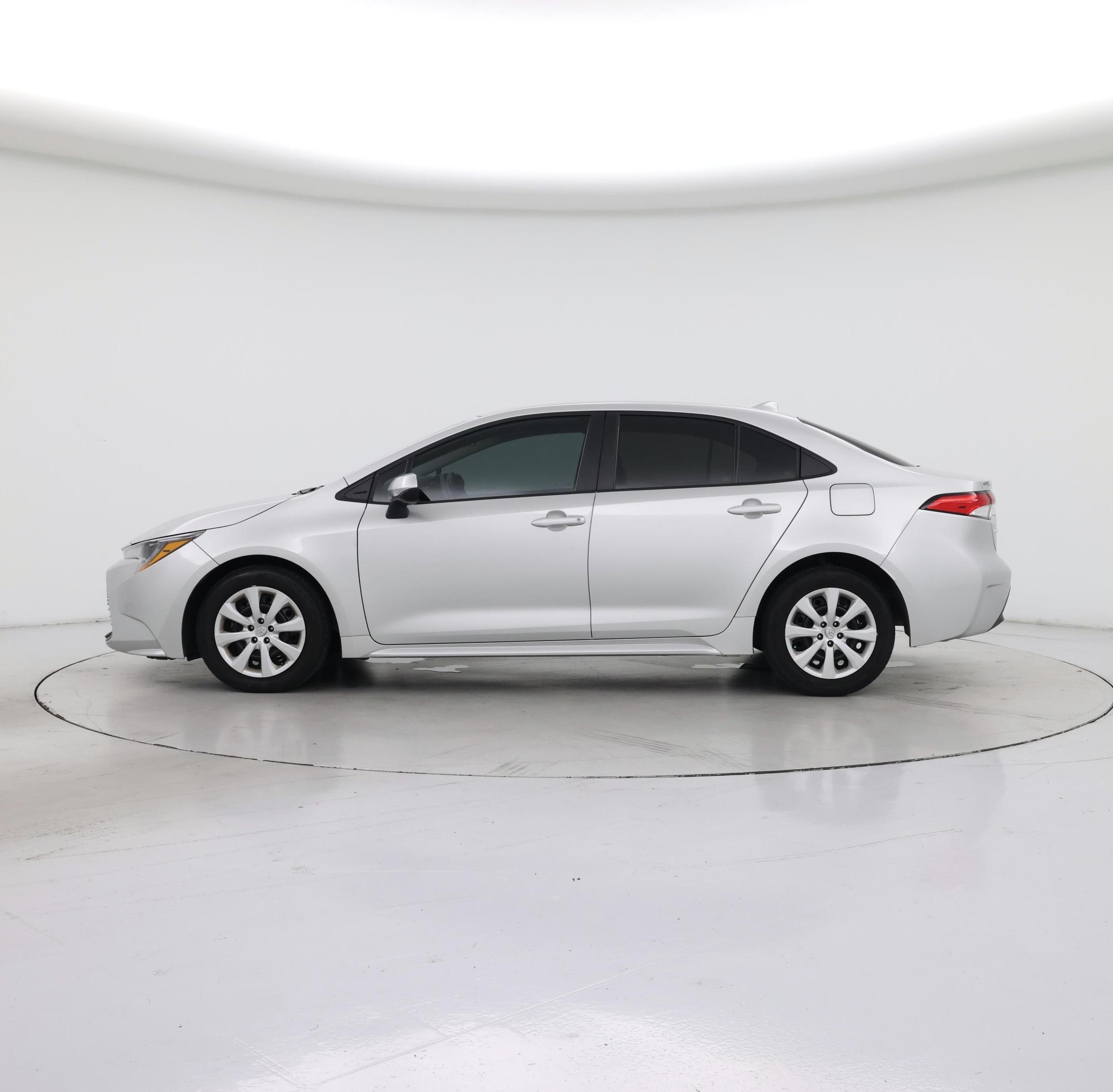 Thumbnail: 2024 Toyota Corolla - 3