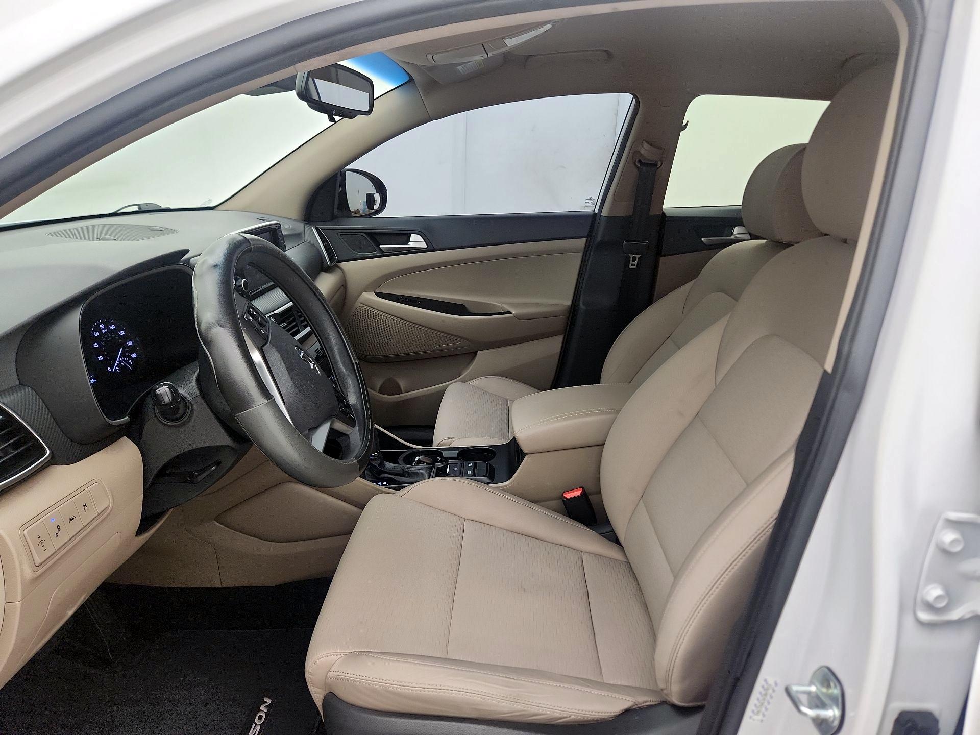 Thumbnail: 2019 Hyundai Tucson - 11