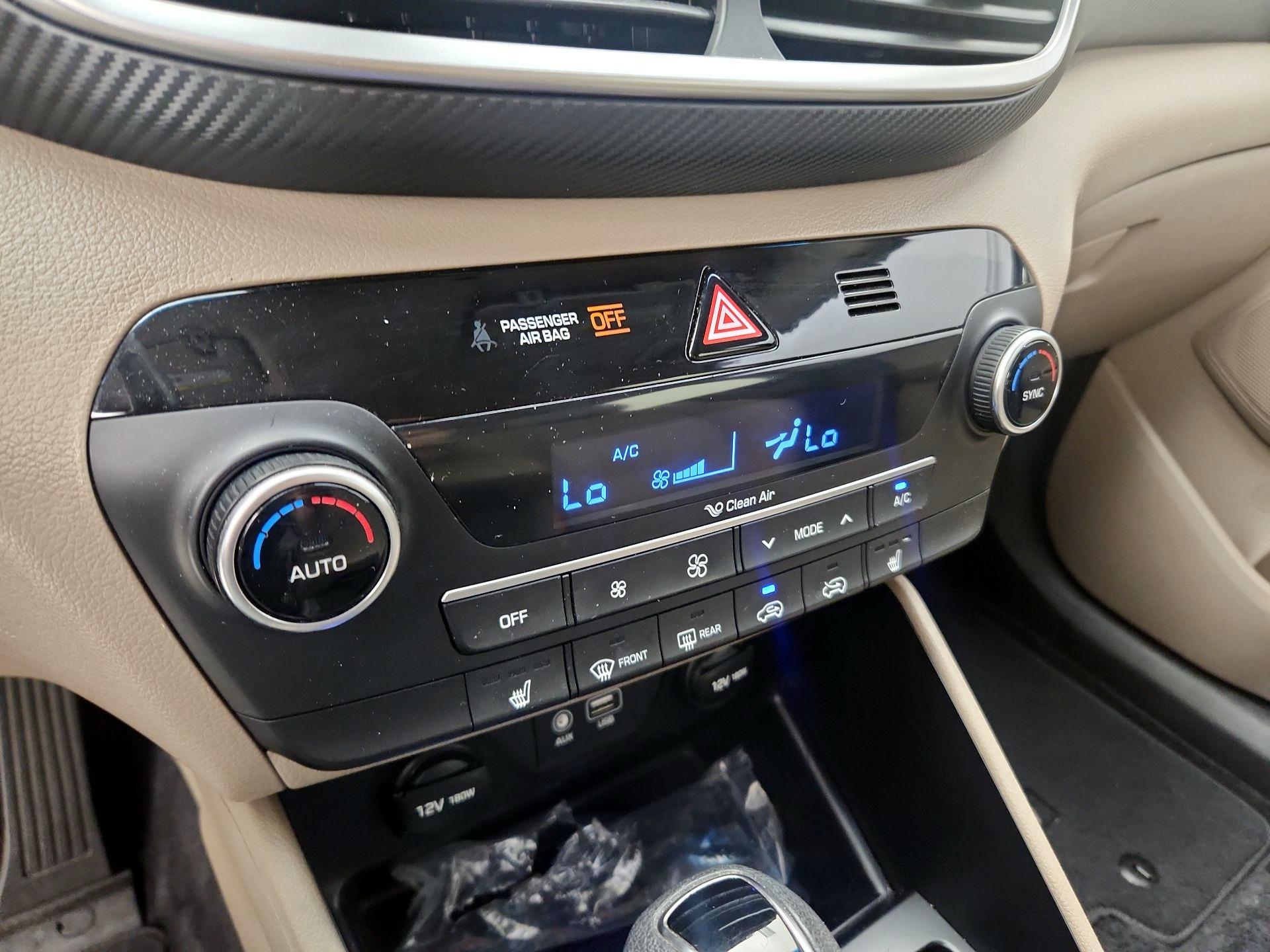 Thumbnail: 2019 Hyundai Tucson - 16