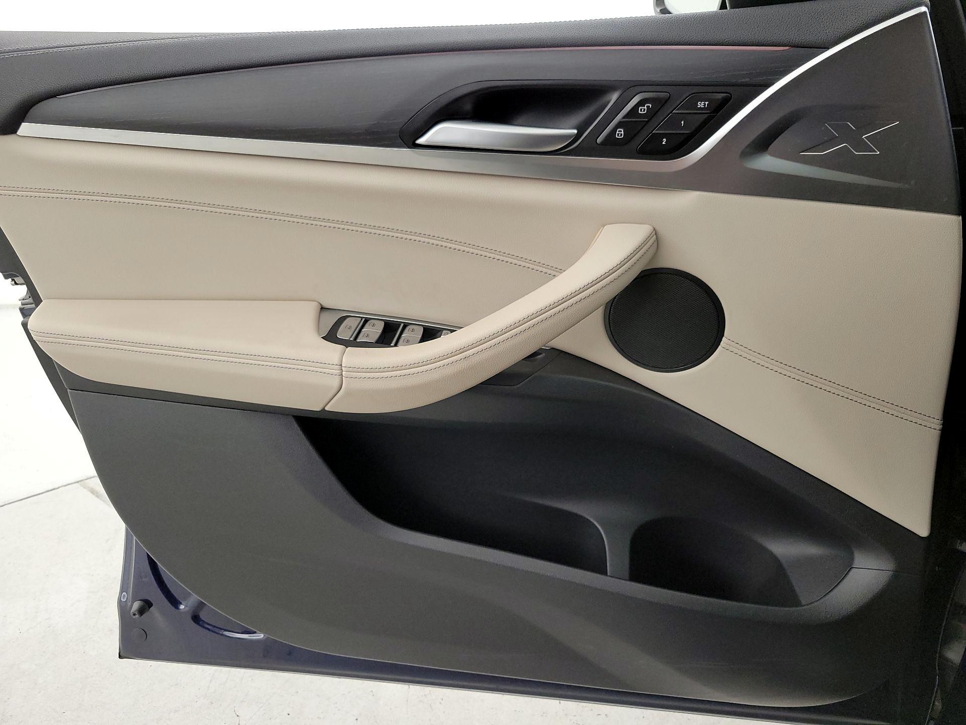 Thumbnail: 2022 BMW X3 - 12