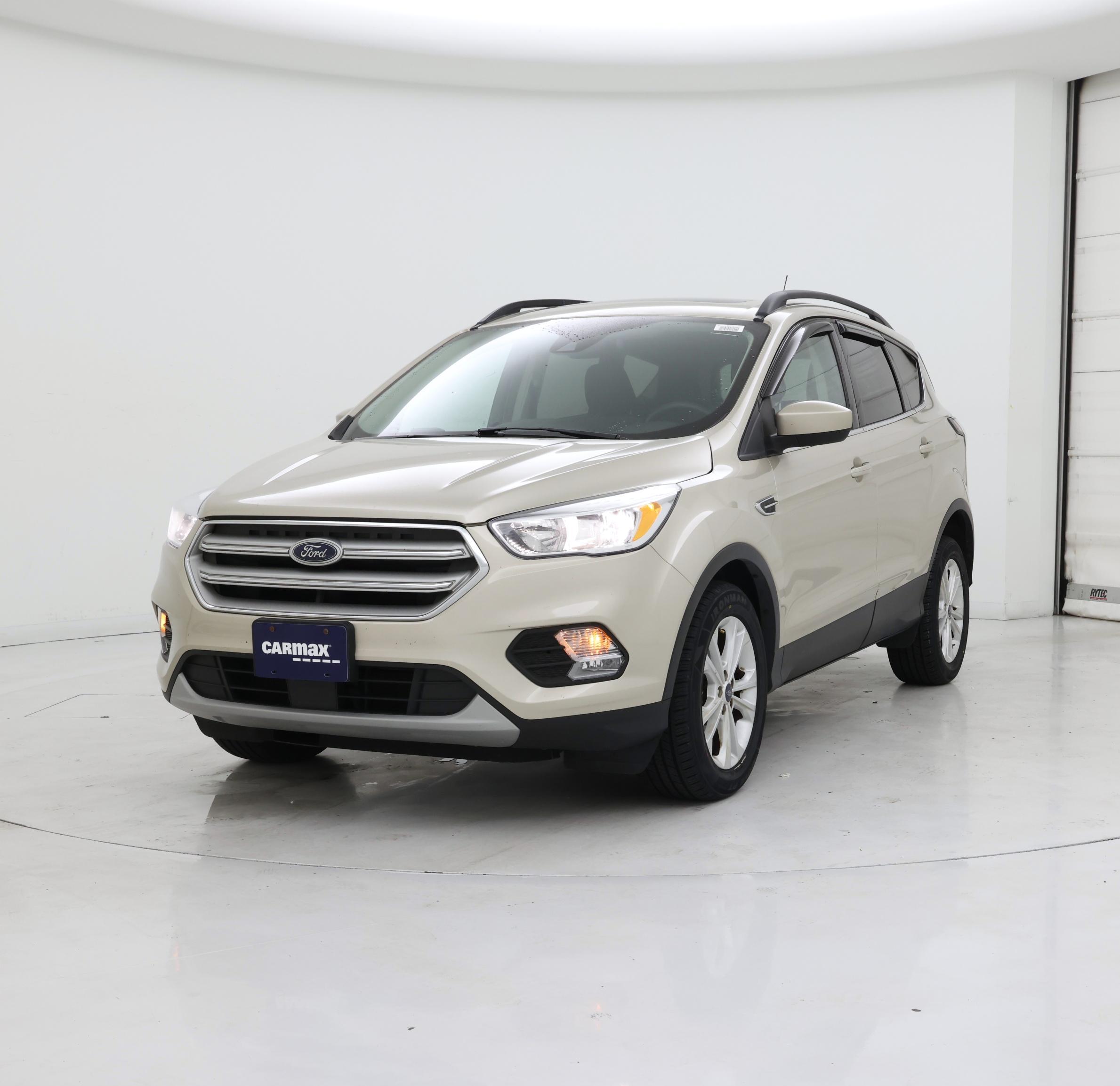 Thumbnail: 2018 Ford Escape - 4