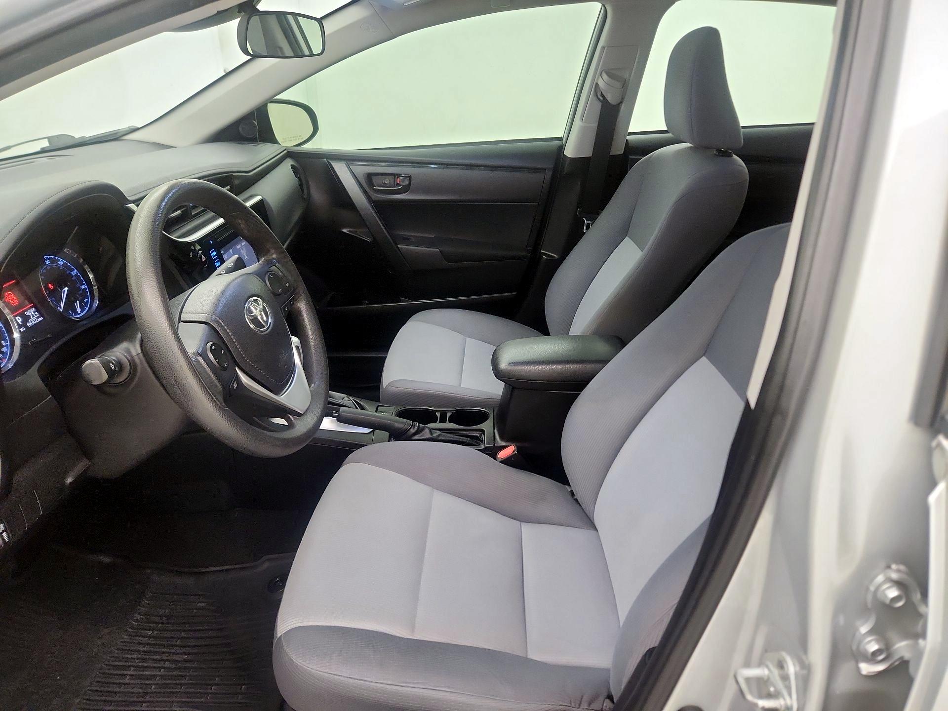 Thumbnail: 2018 Toyota Corolla - 11