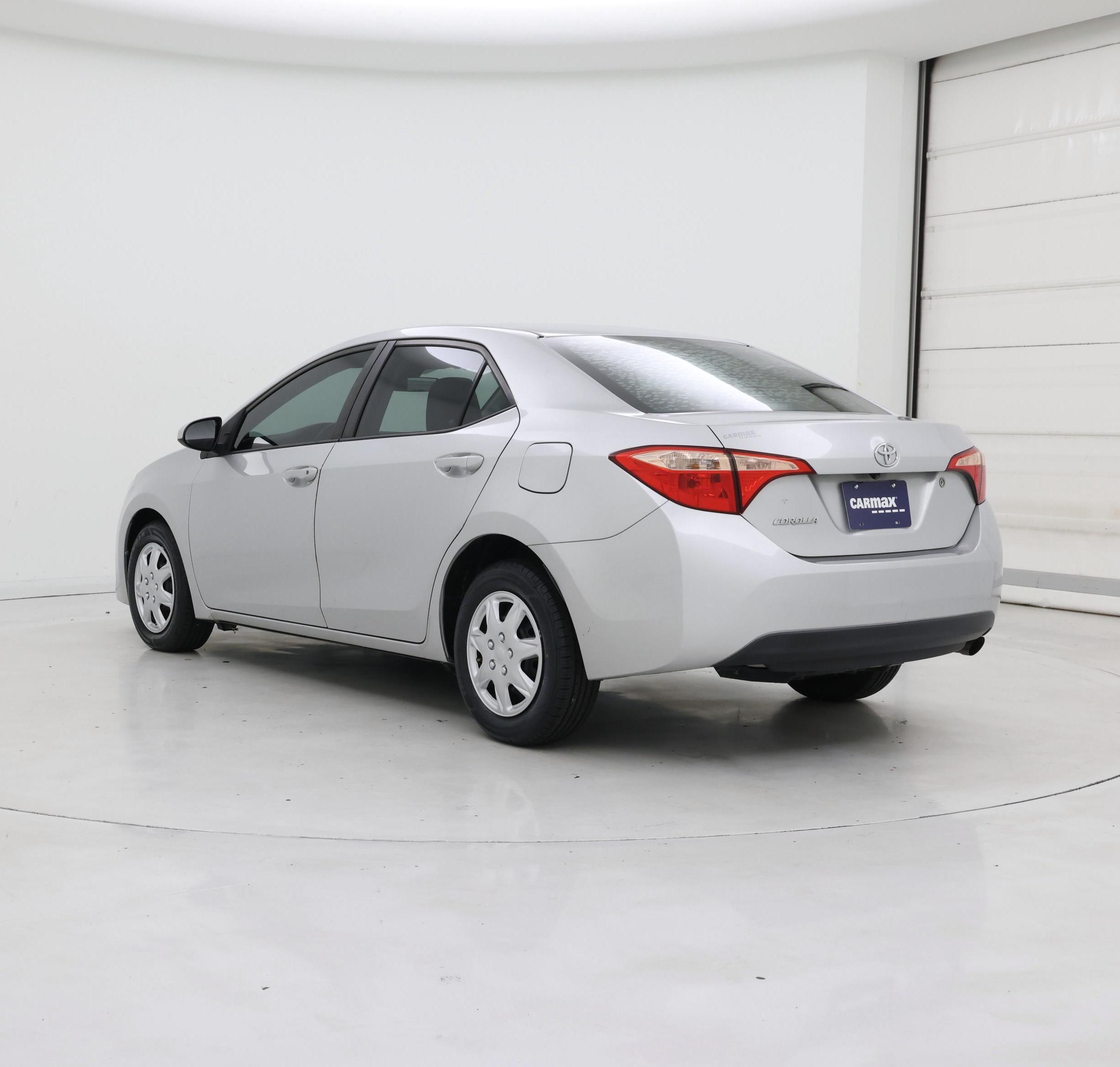 Thumbnail: 2018 Toyota Corolla - 2