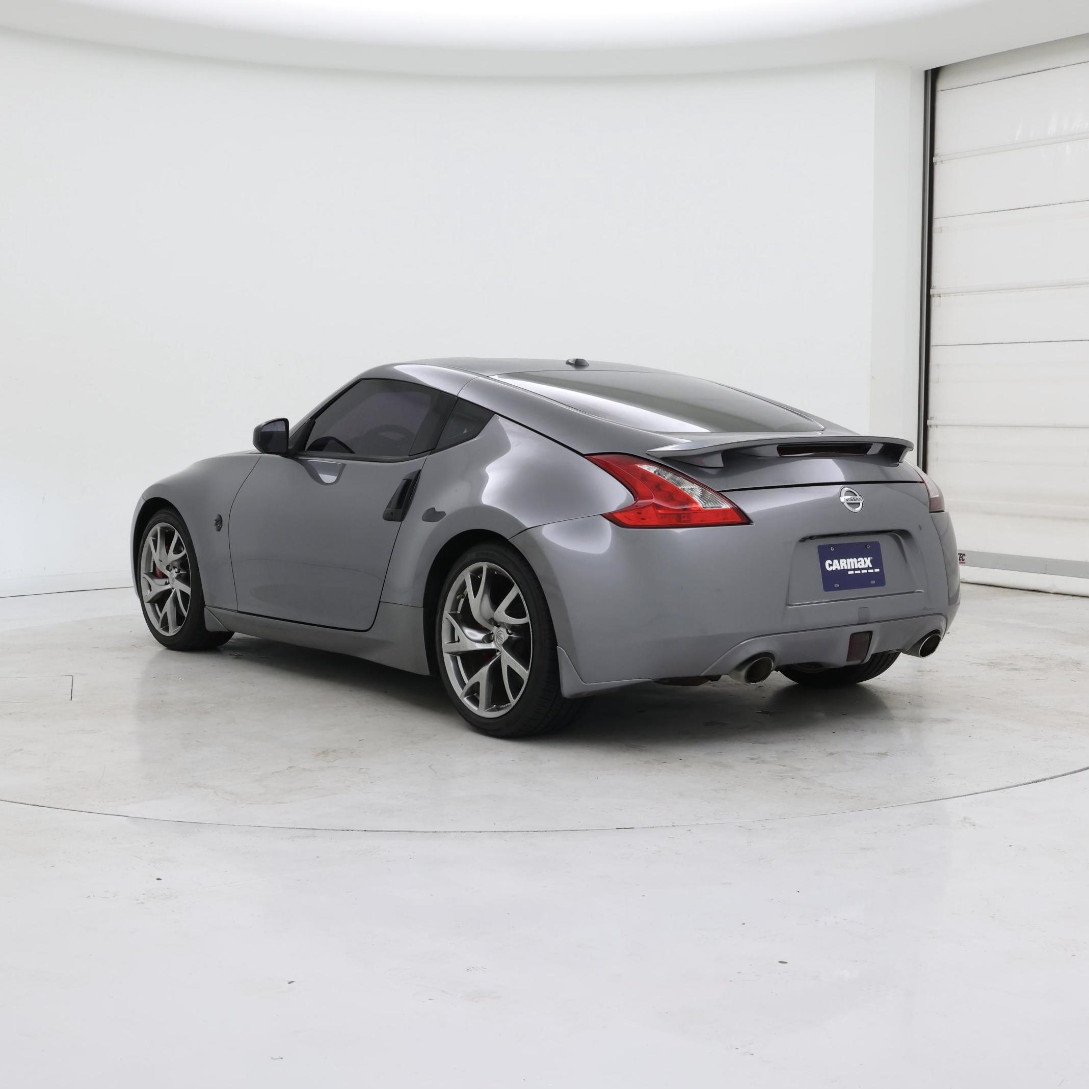 Thumbnail: 2016 Nissan Z - 2