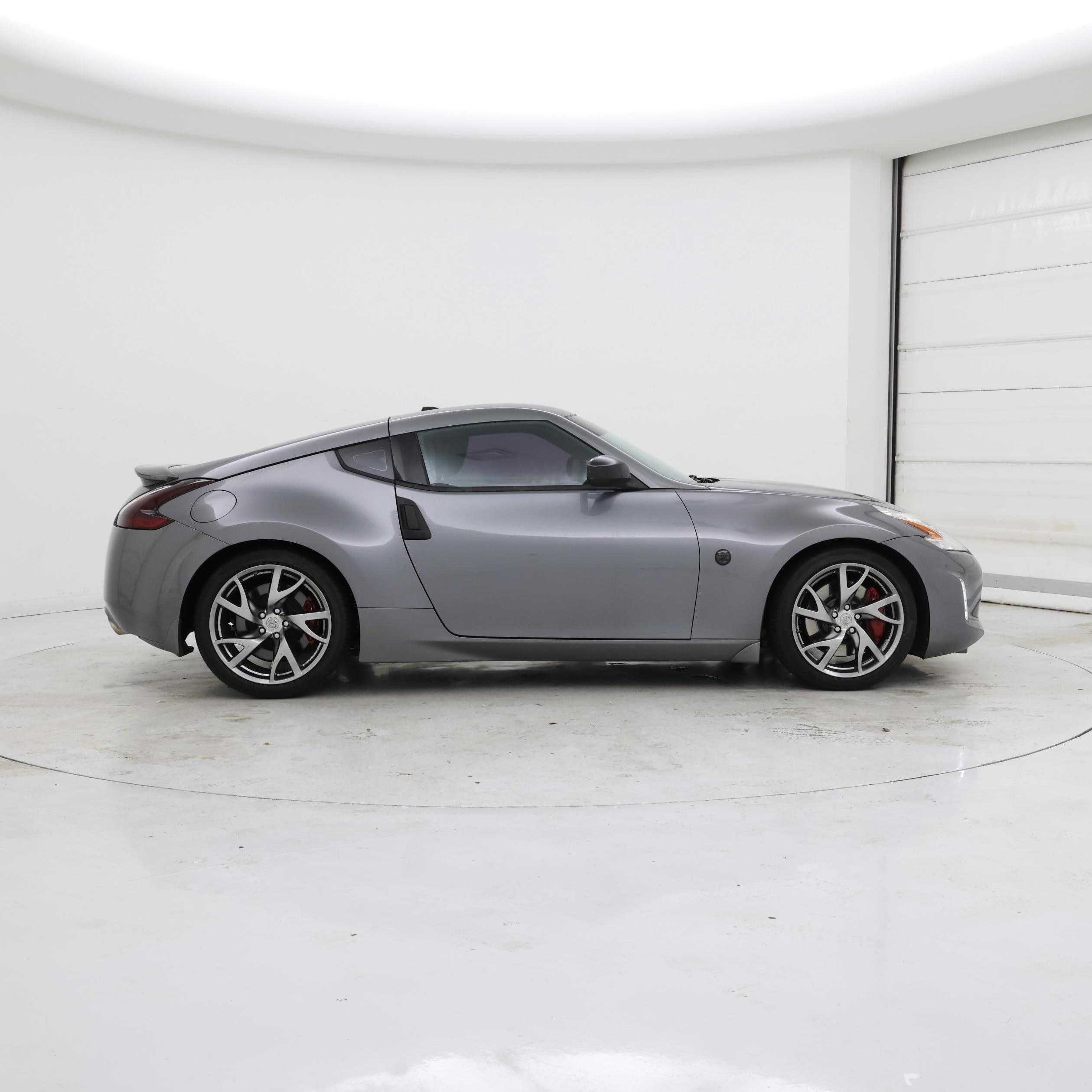 Thumbnail: 2016 Nissan Z - 7
