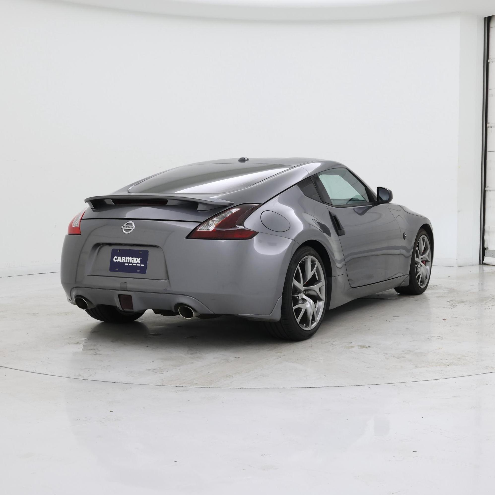 Thumbnail: 2016 Nissan Z - 8