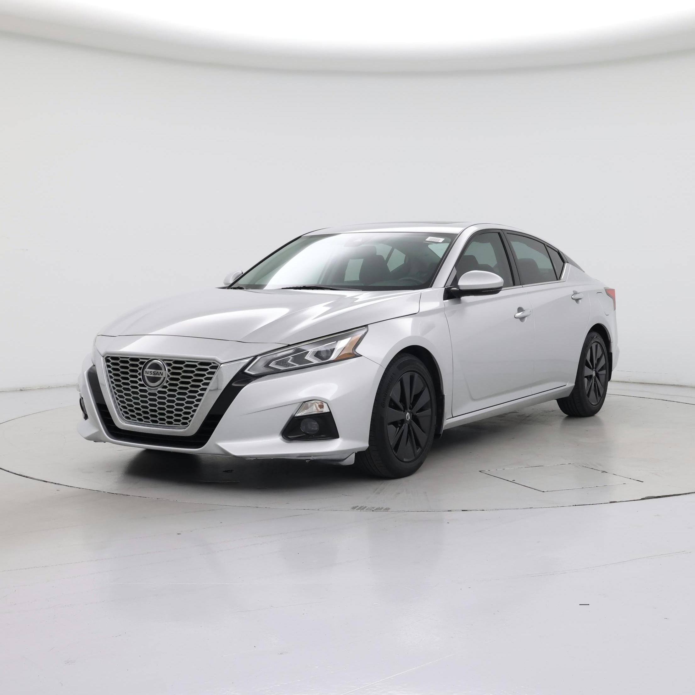 Thumbnail: 2019 Nissan Altima - 4