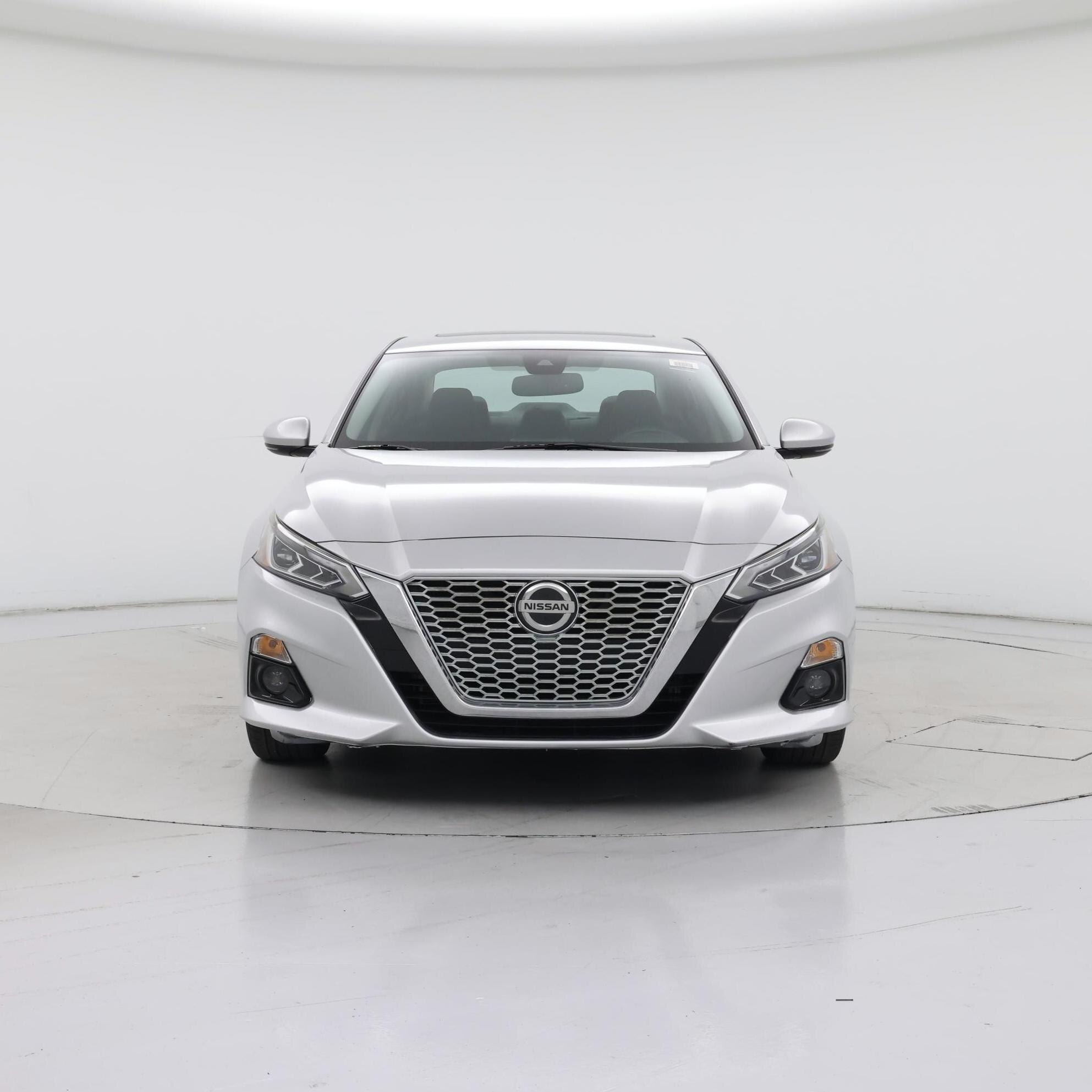Thumbnail: 2019 Nissan Altima - 5