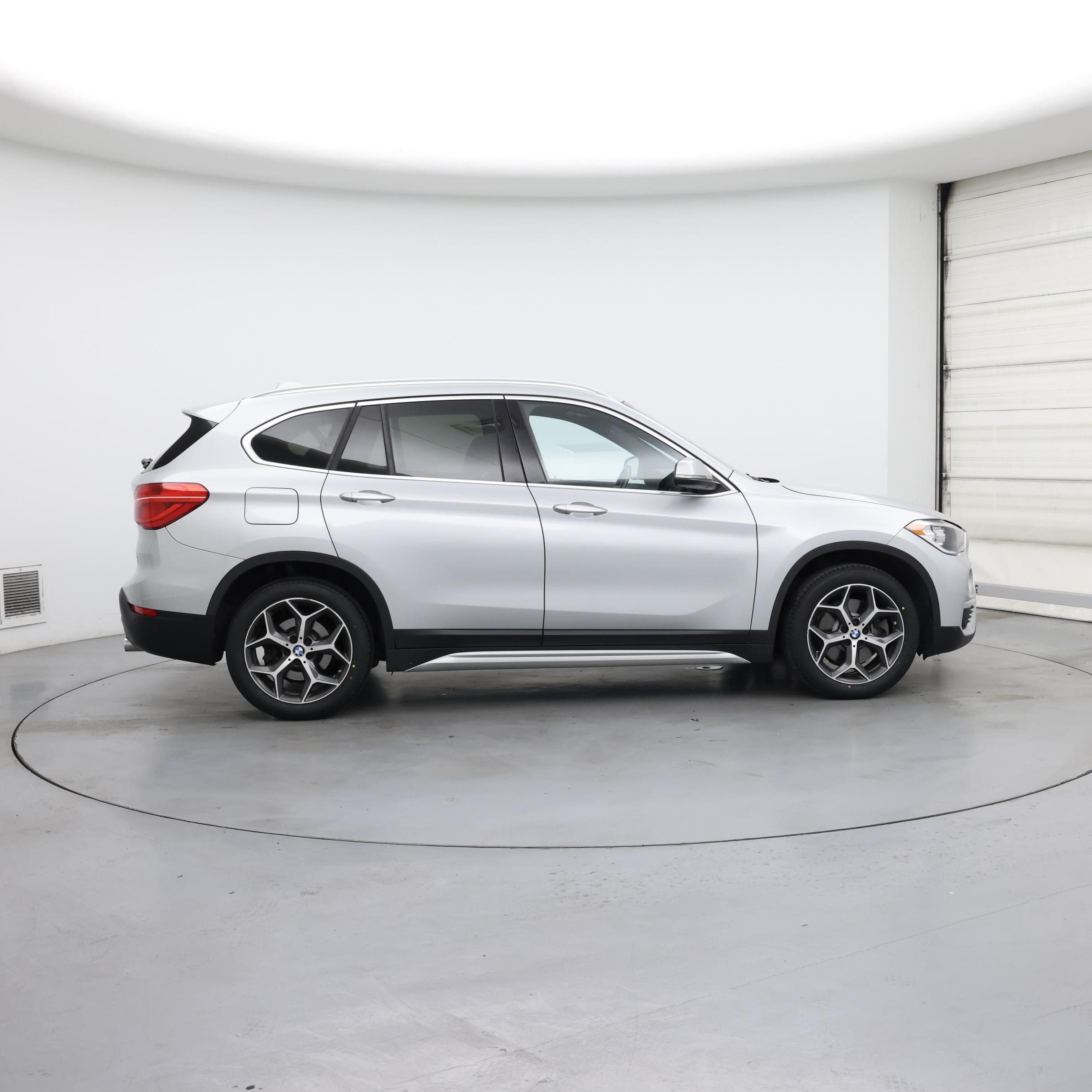 Thumbnail: 2019 BMW X1 - 7