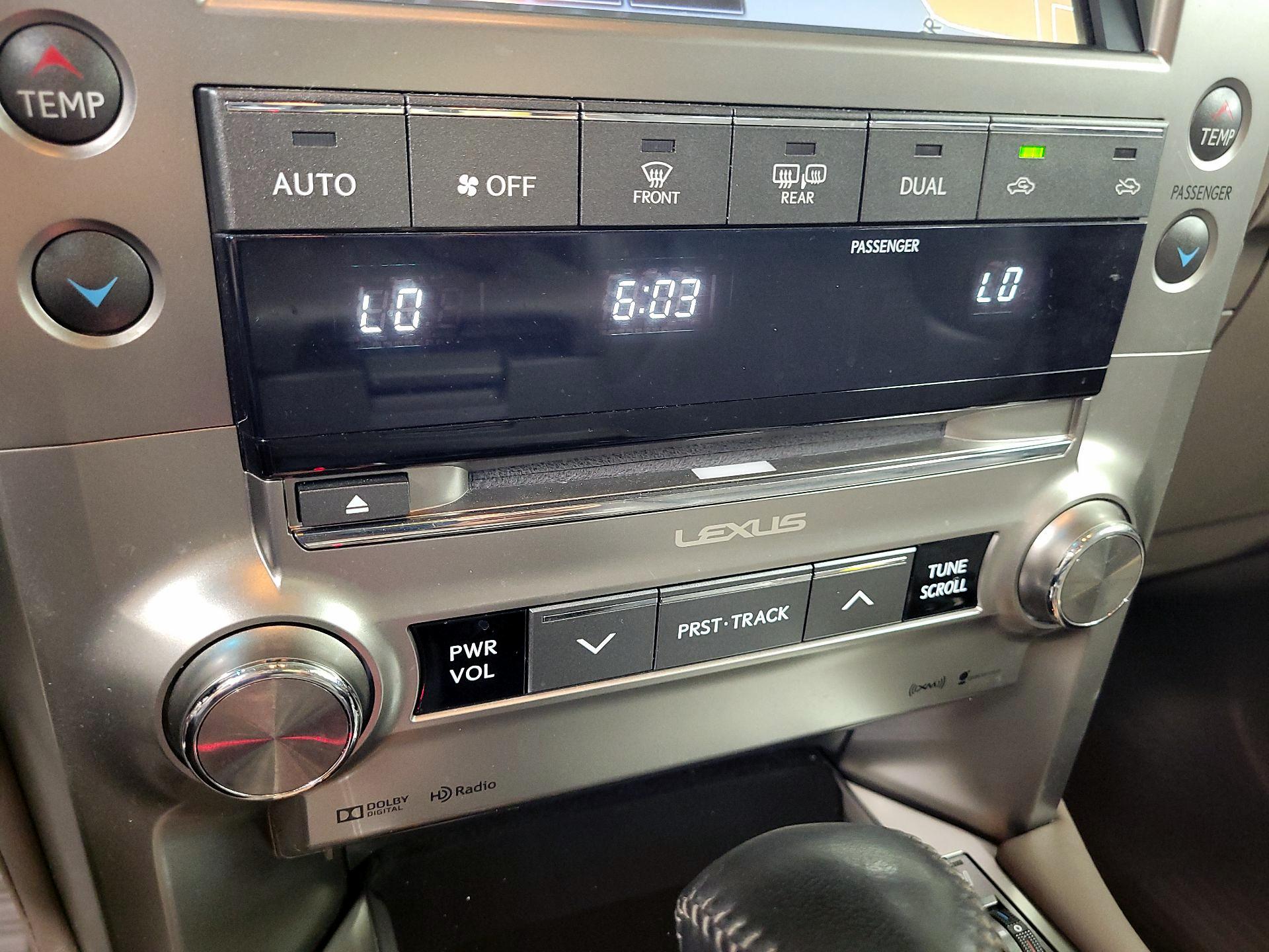Thumbnail: 2018 Lexus GX - 14