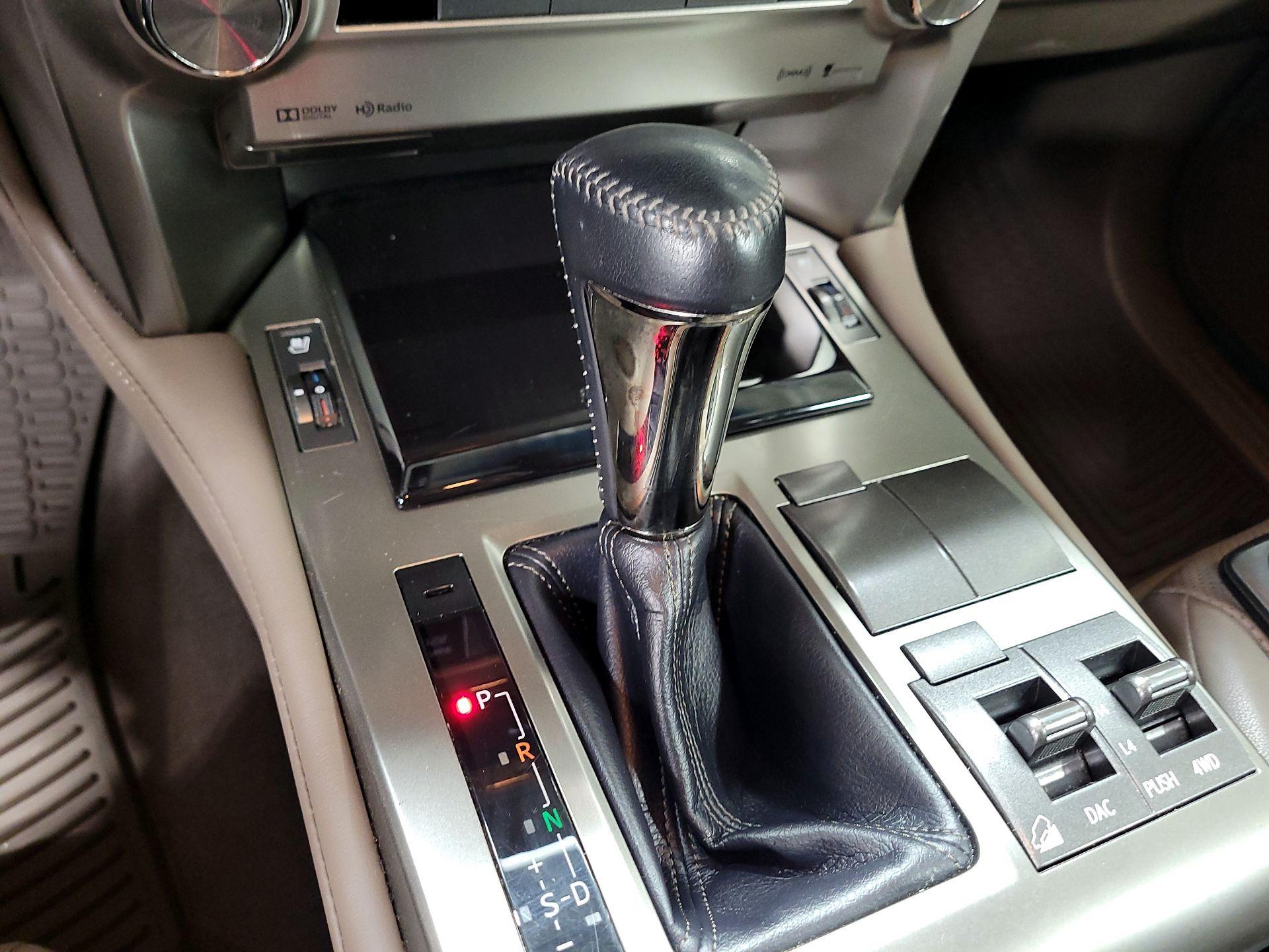 Thumbnail: 2018 Lexus GX - 15