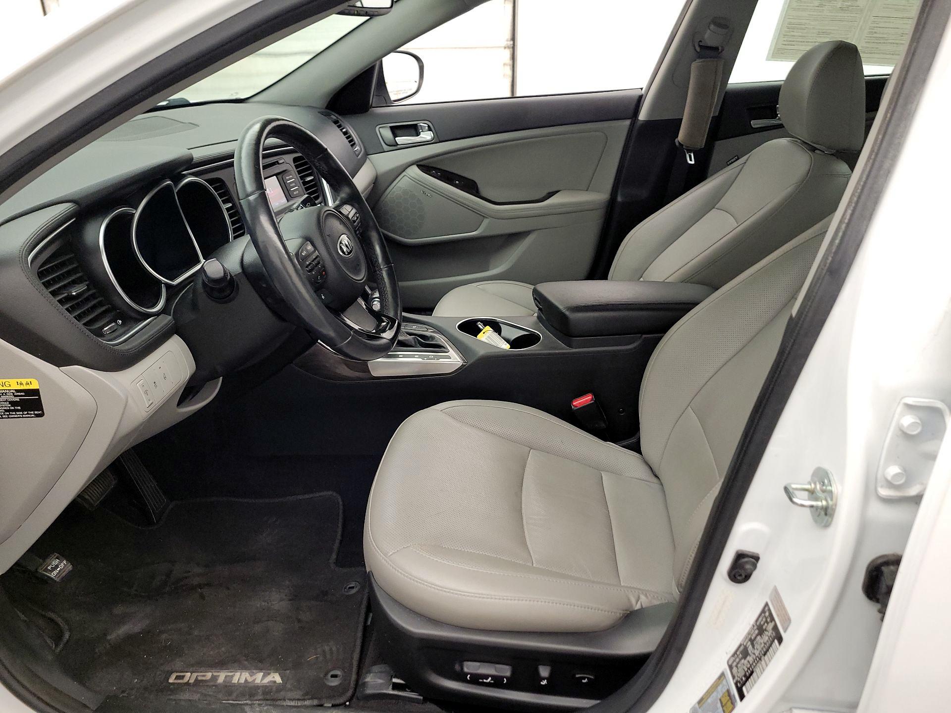 Thumbnail: 2014 Kia Optima - 11