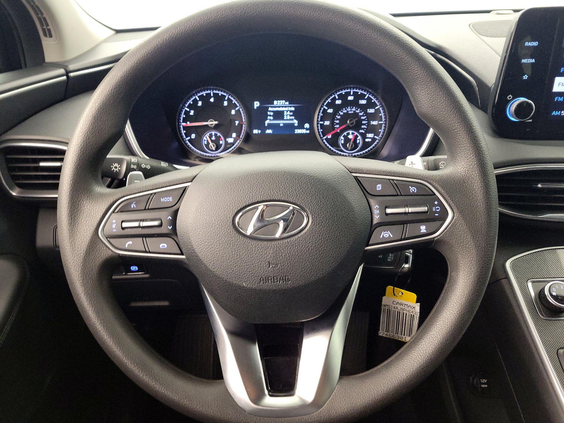 Thumbnail: 2023 Hyundai Santa Fe - 10