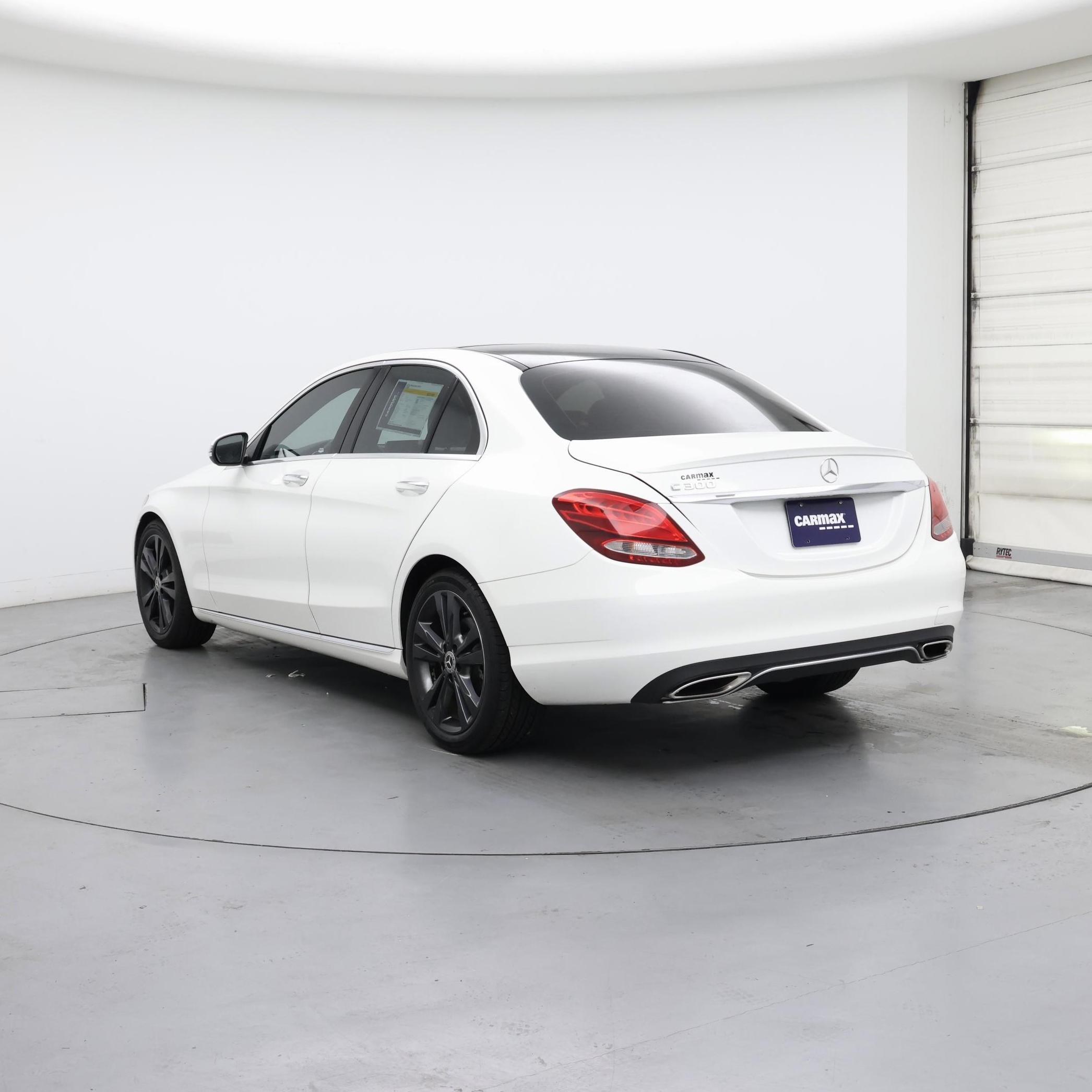 Thumbnail: 2018 Mercedes-Benz C-Class - 2