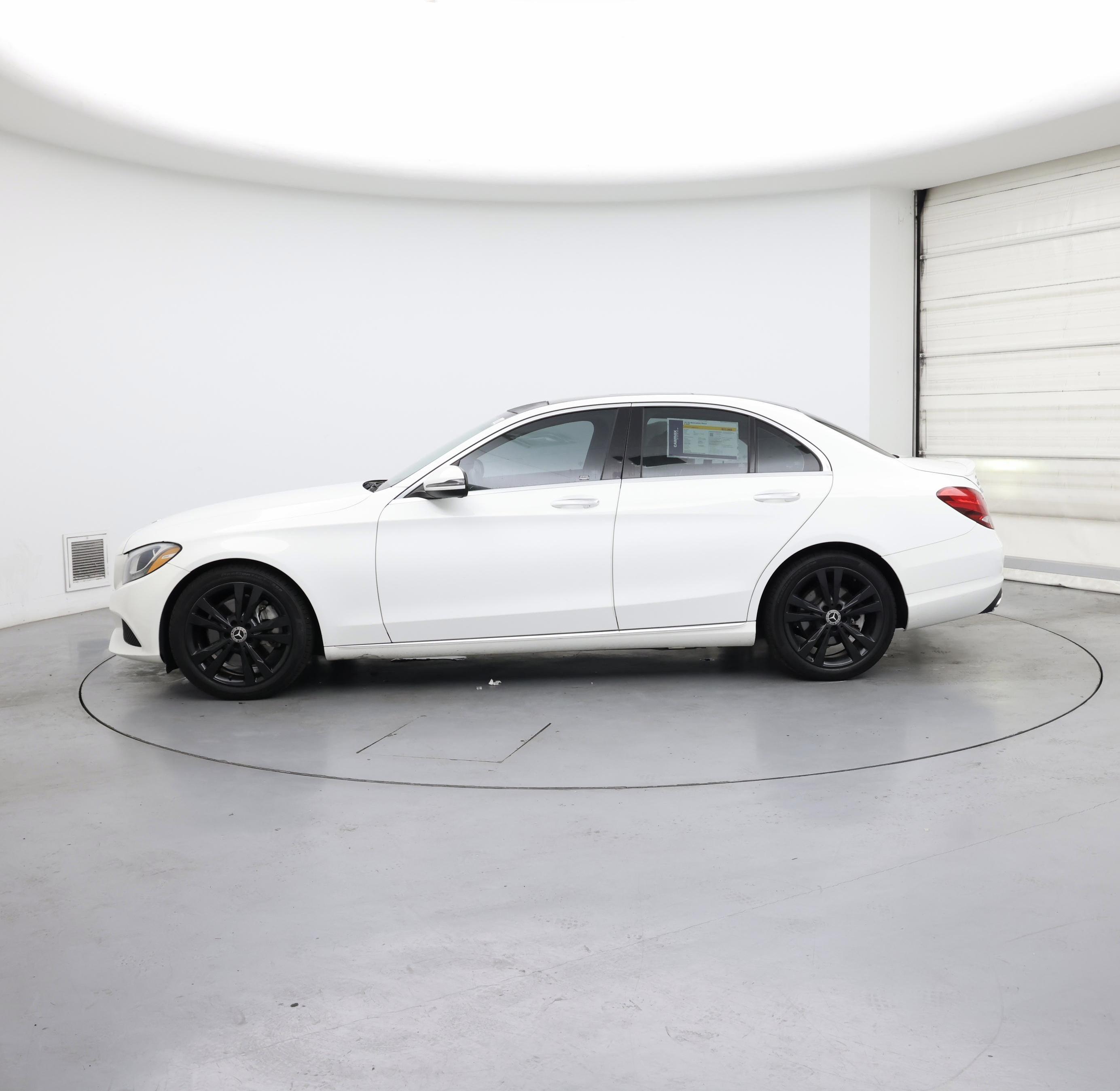 Thumbnail: 2018 Mercedes-Benz C-Class - 3