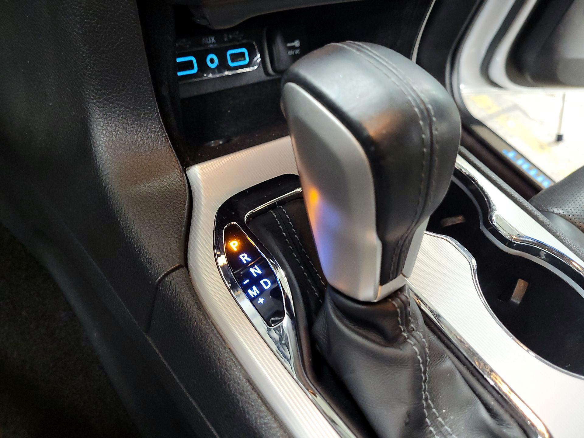 Thumbnail: 2019 Jeep Grand Cherokee - 15