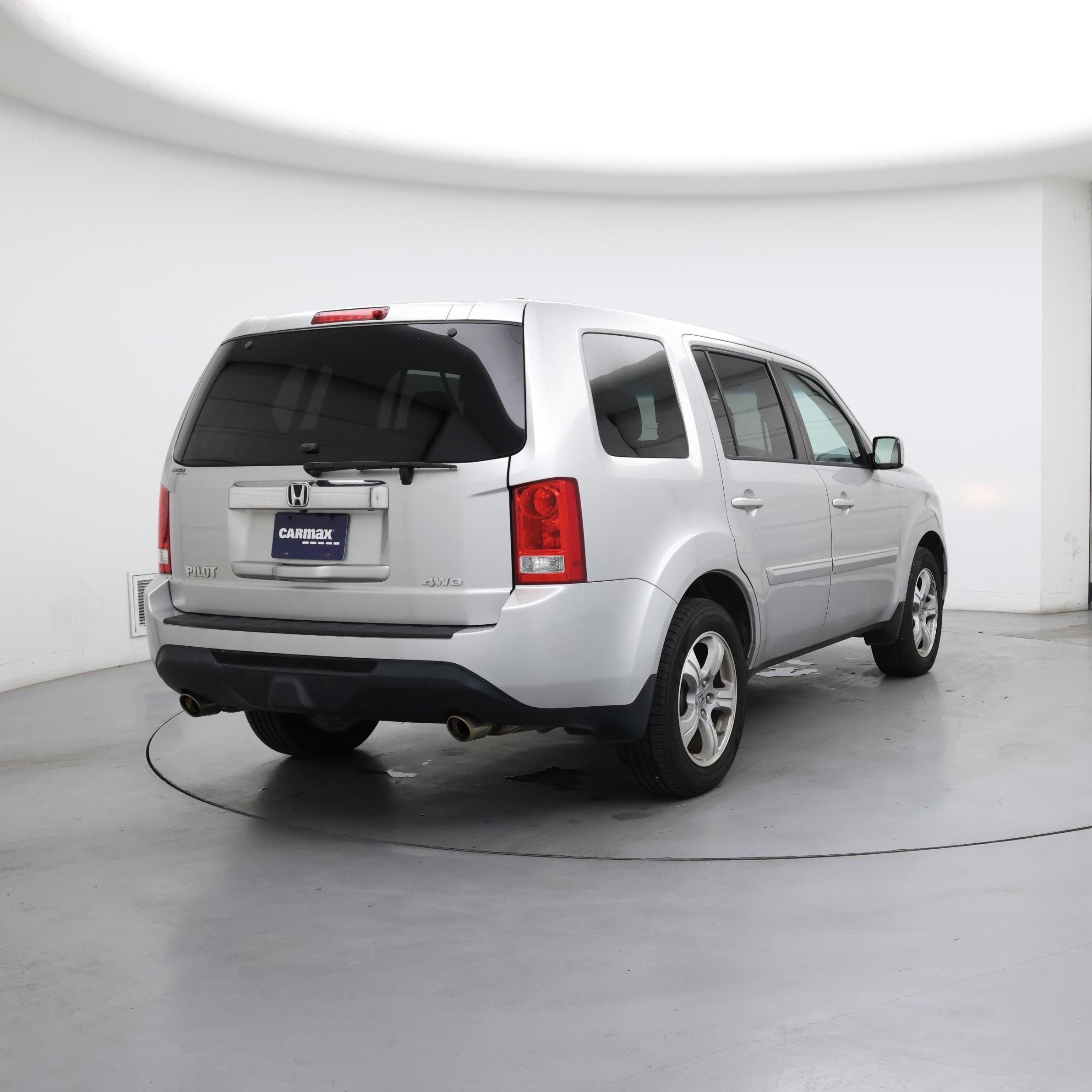 Thumbnail: 2015 Honda Pilot - 8