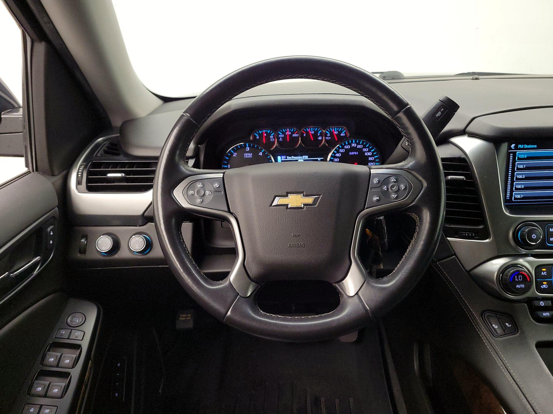 Thumbnail: 2019 Chevrolet Suburban - 10
