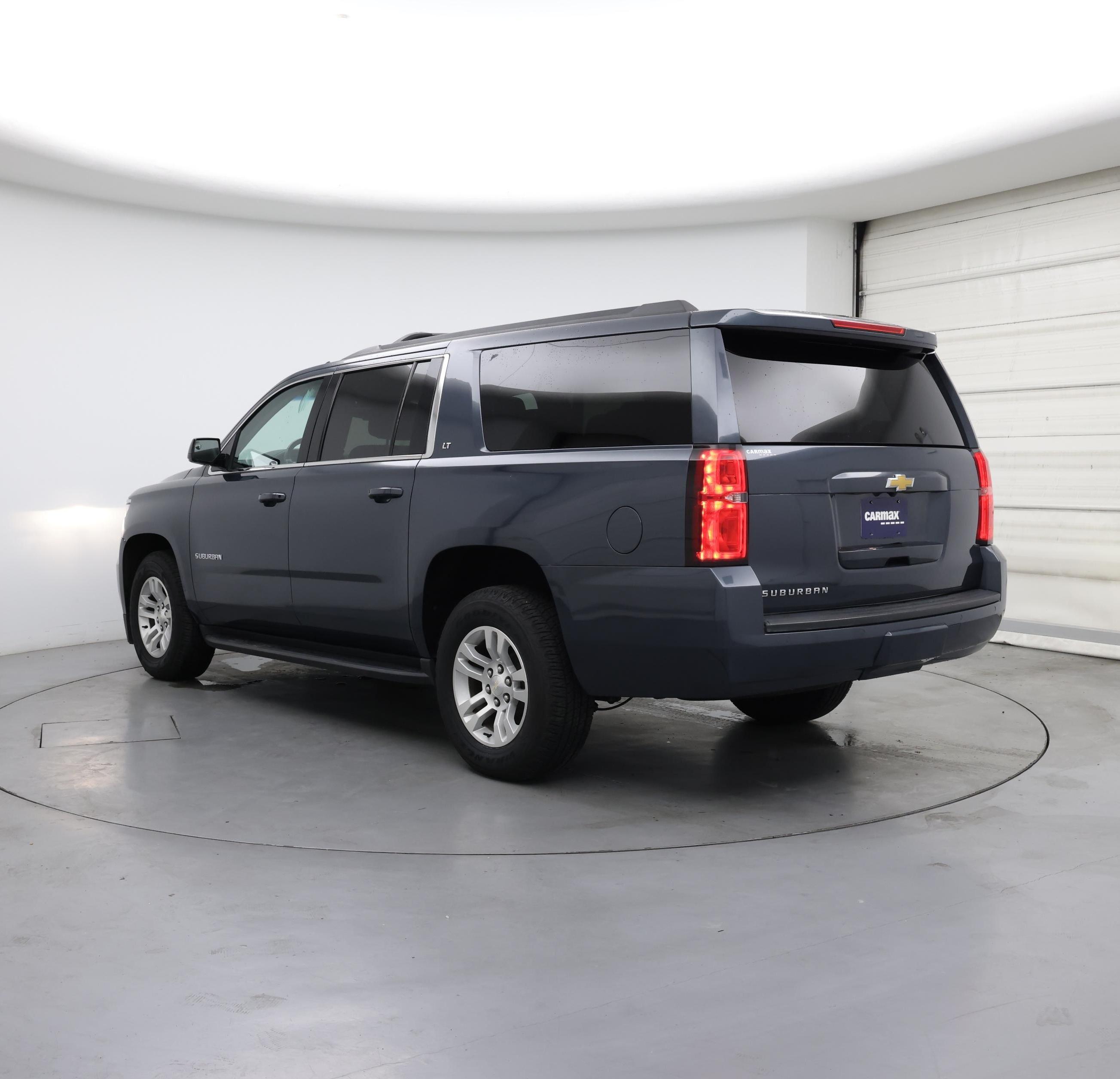 Thumbnail: 2019 Chevrolet Suburban - 2