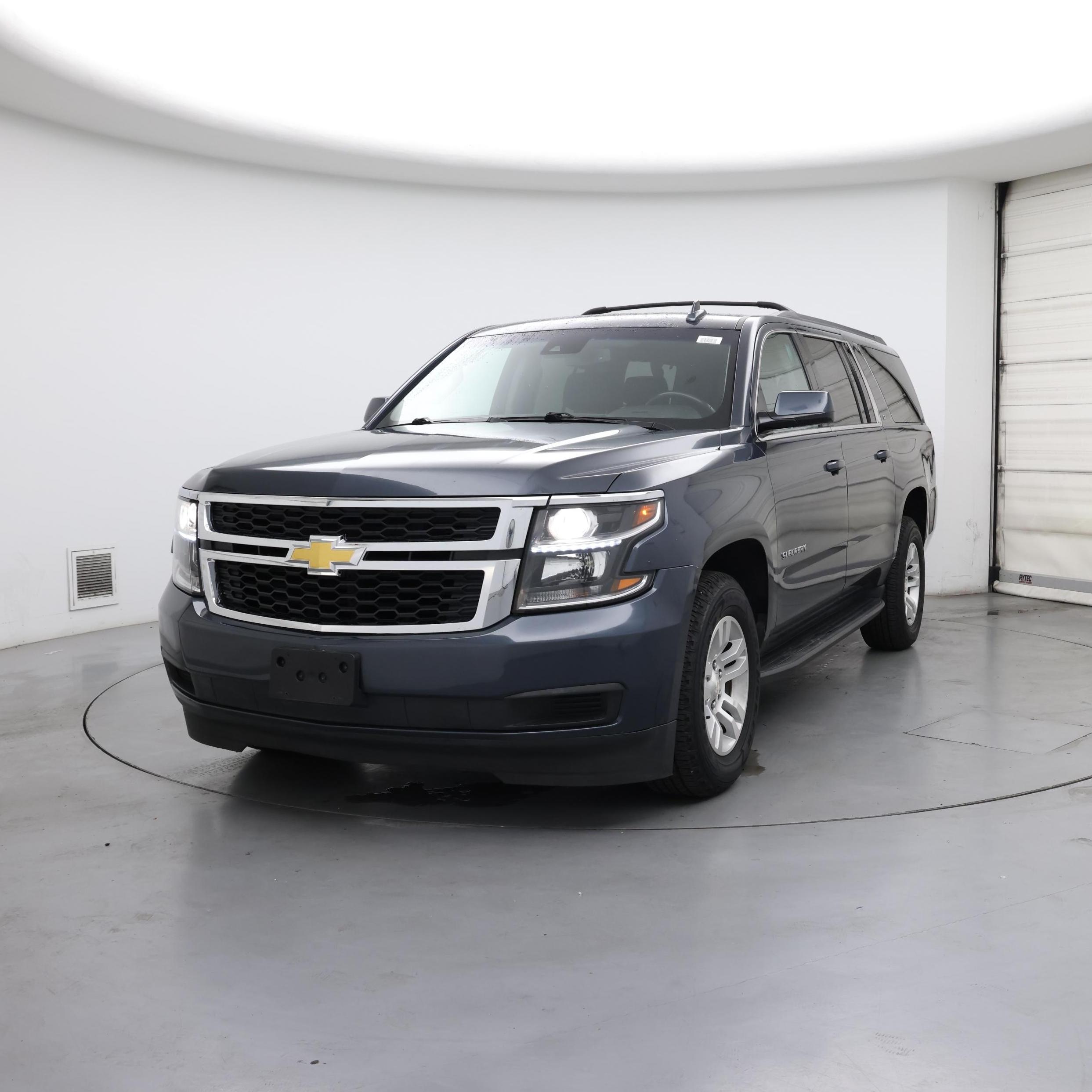 Thumbnail: 2019 Chevrolet Suburban - 4