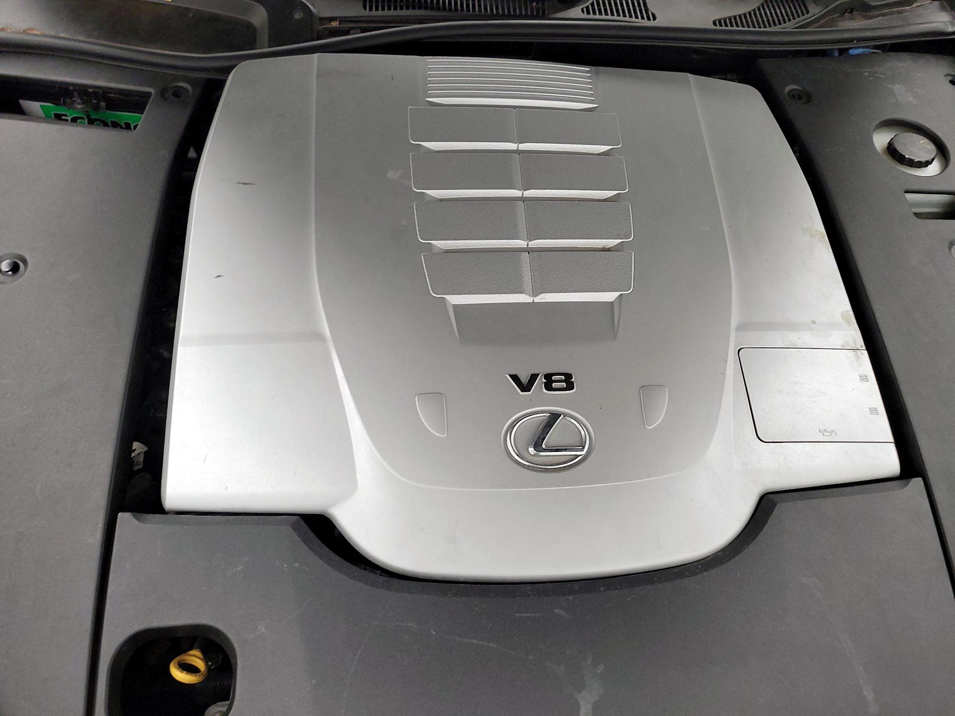Thumbnail: 2013 Lexus LS - 18
