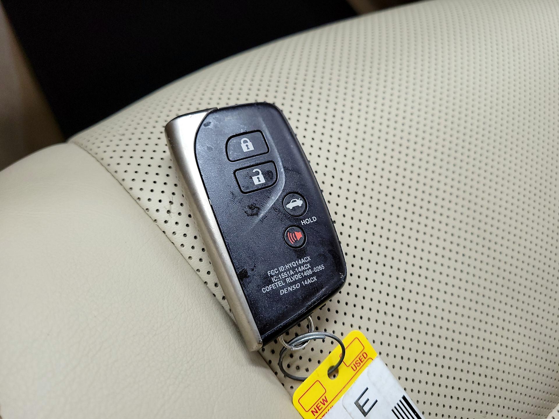Thumbnail: 2013 Lexus LS - 19