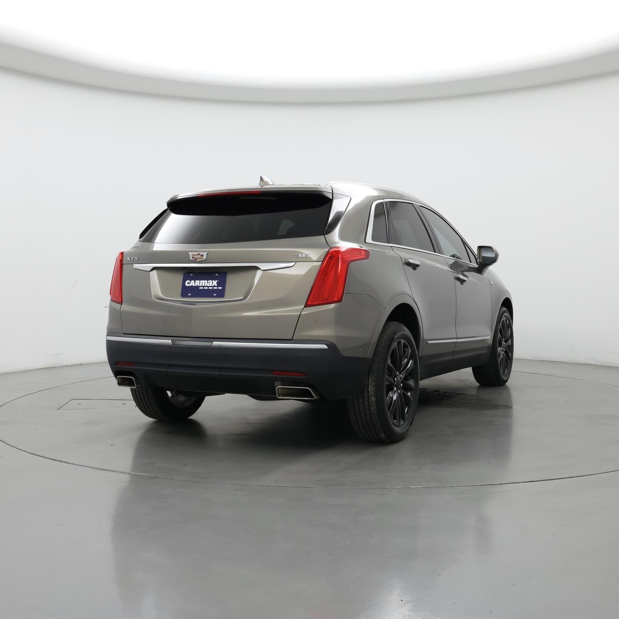 Thumbnail: 2019 Cadillac XT5 - 8