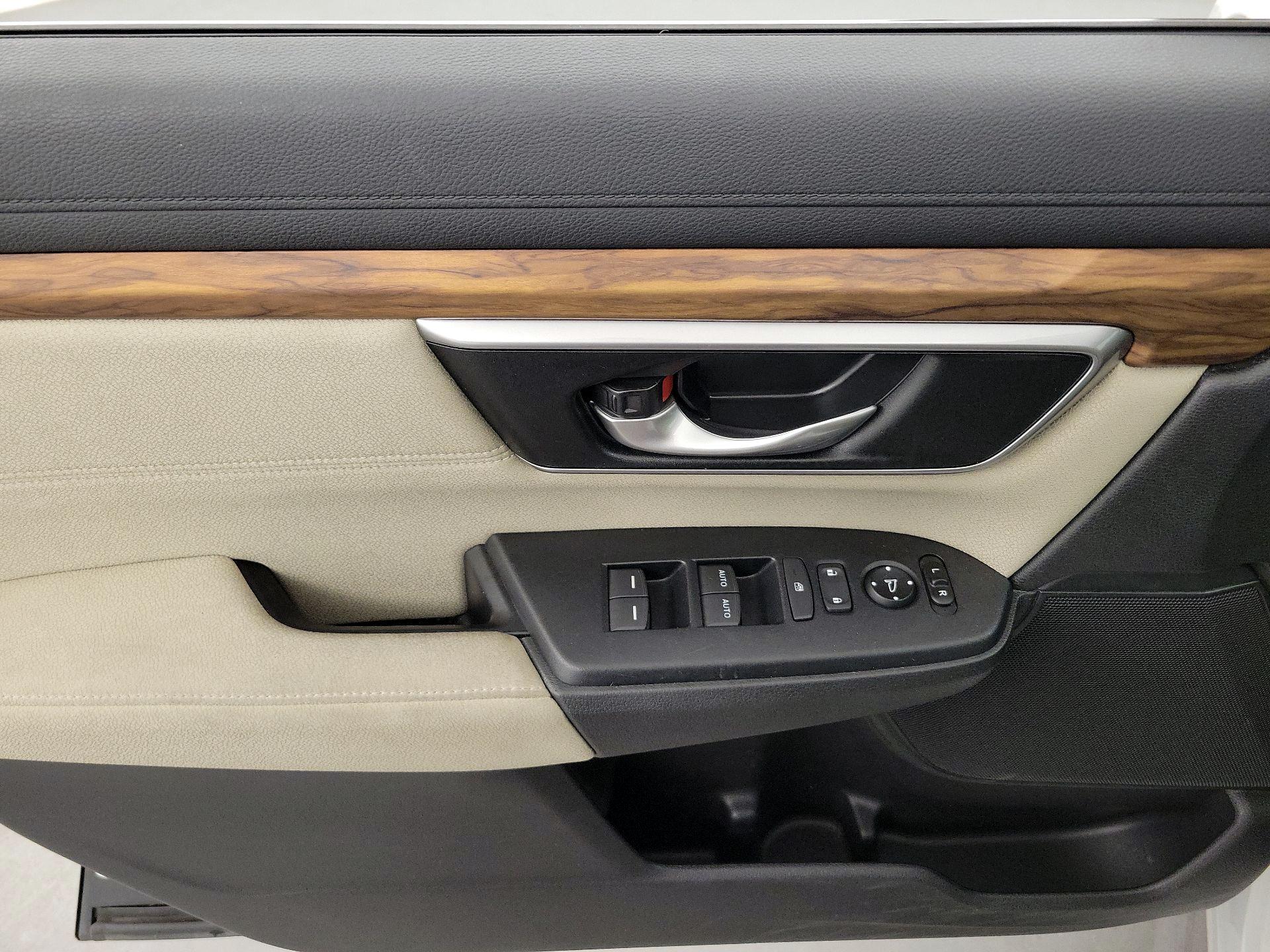 Thumbnail: 2019 Honda CR-V - 12