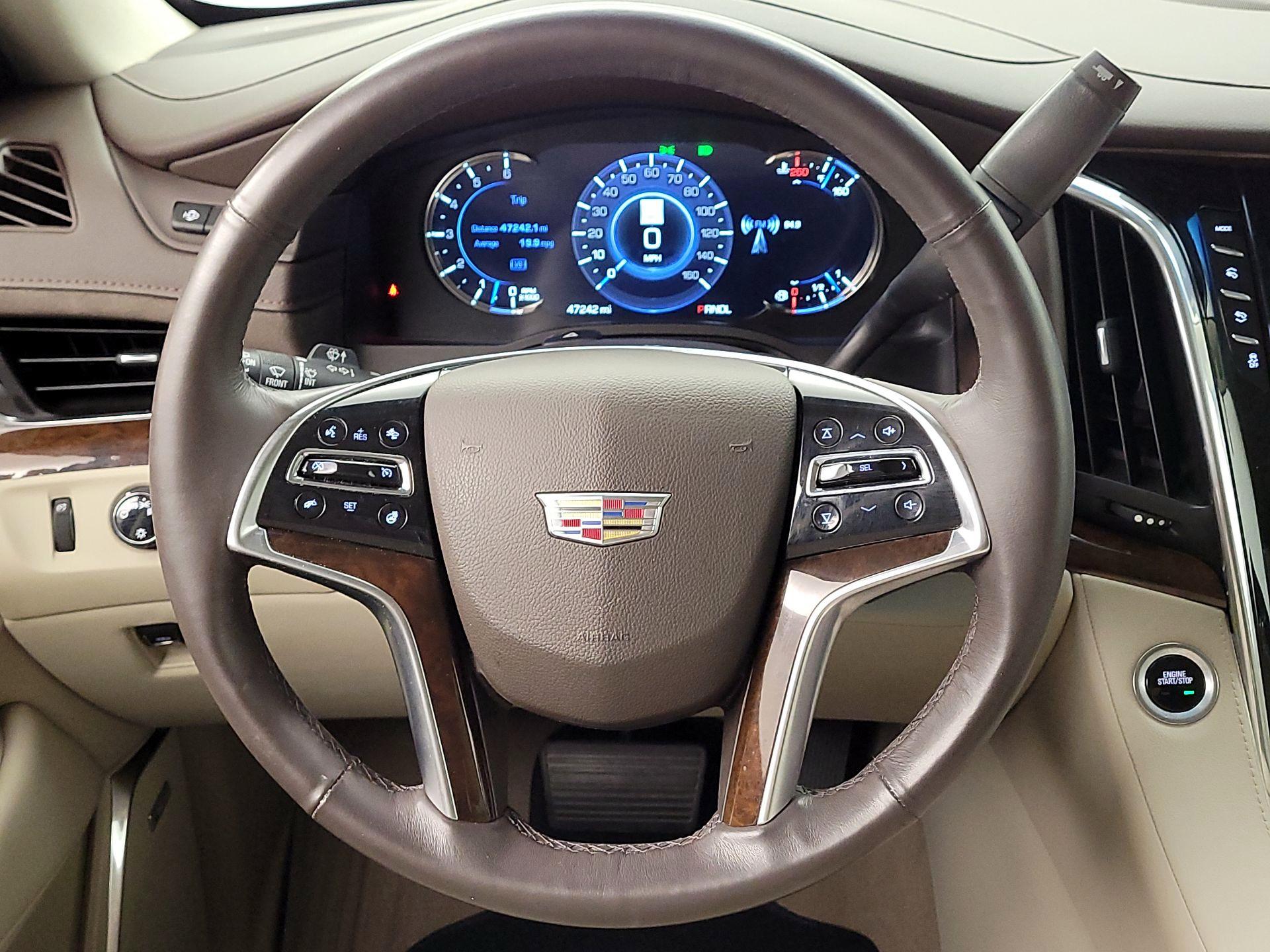 Thumbnail: 2017 Cadillac Escalade - 10