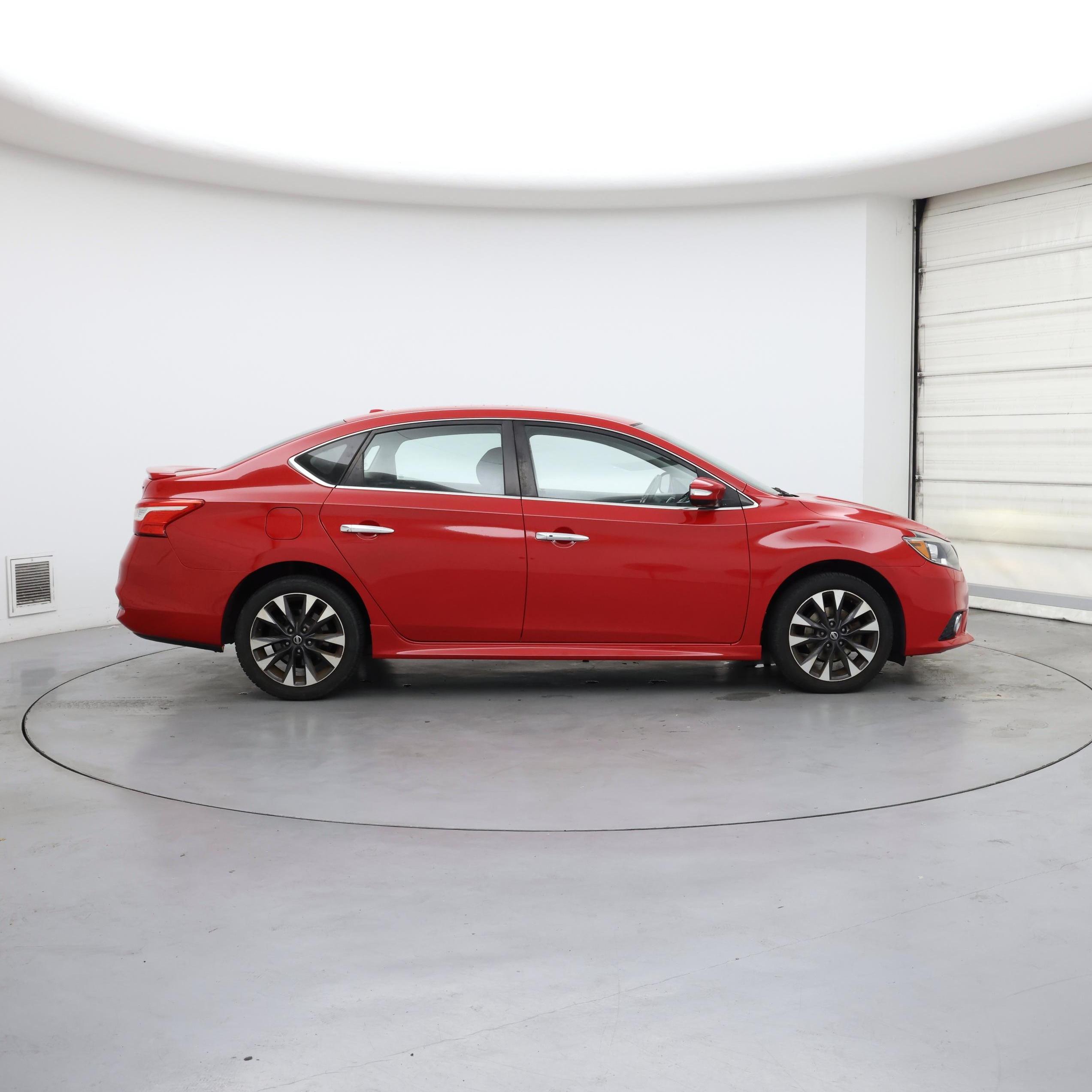 Thumbnail: 2017 Nissan Sentra - 7