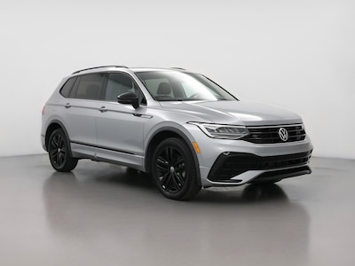 Silver 2022 Volkswagen Tiguan SE R-Line Black