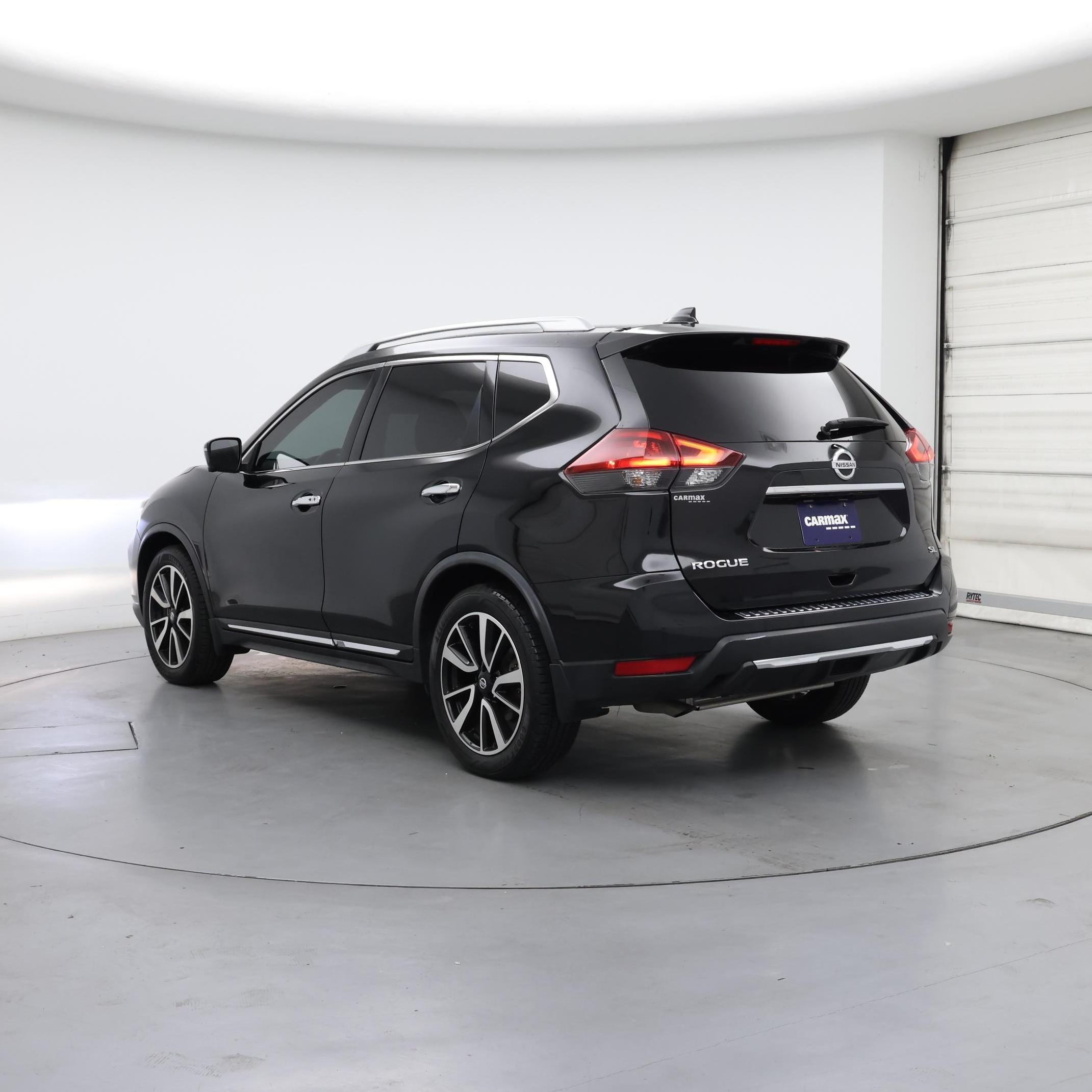 Thumbnail: 2018 Nissan Rogue - 2