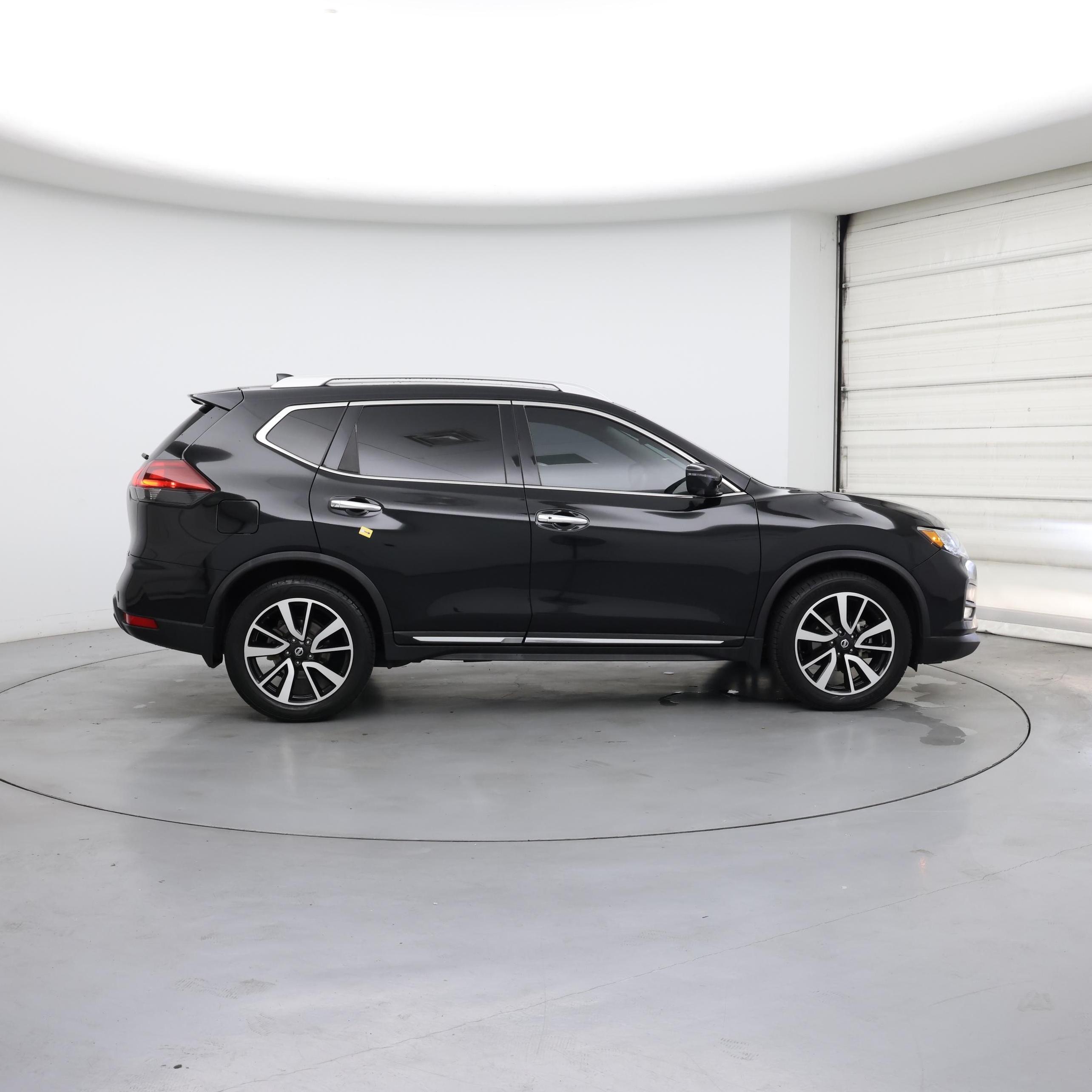 Thumbnail: 2018 Nissan Rogue - 7