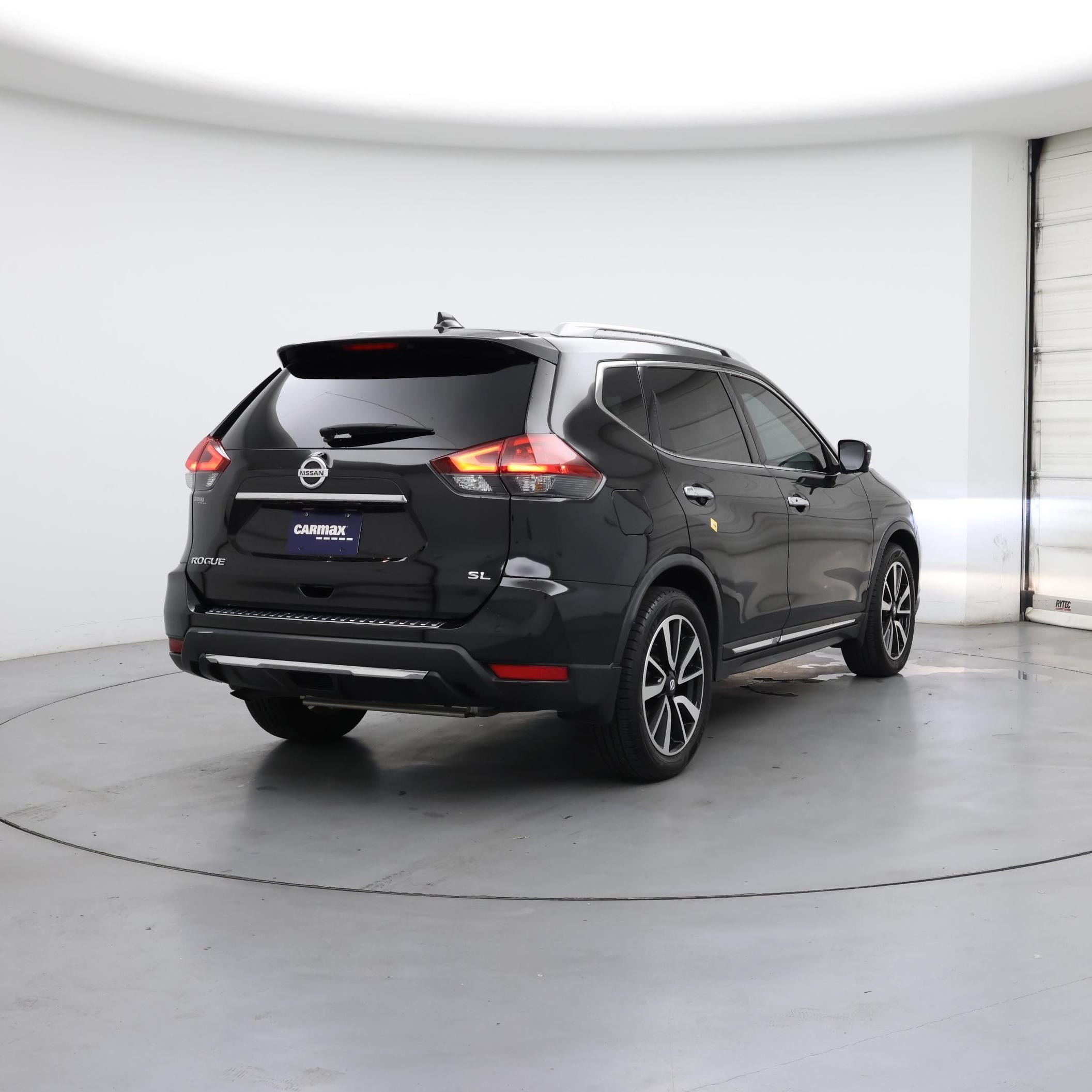 Thumbnail: 2018 Nissan Rogue - 8