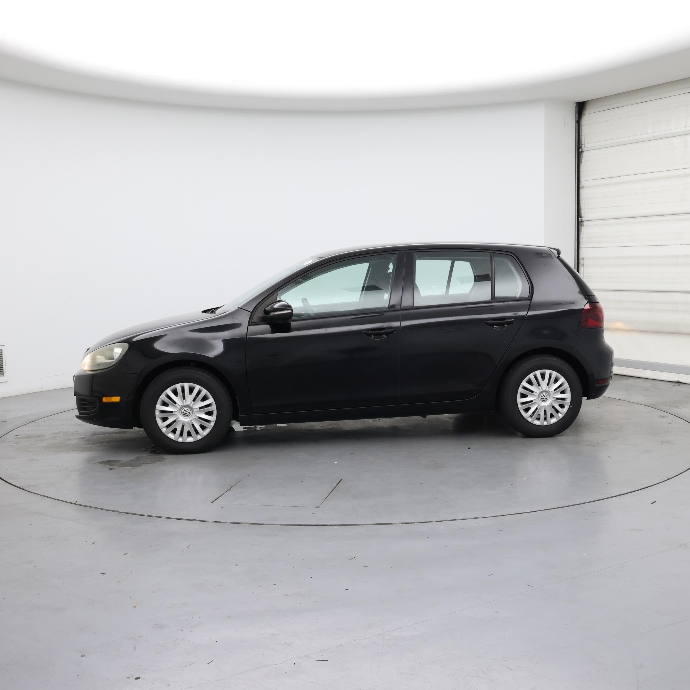 Thumbnail: 2013 Volkswagen Golf - 3