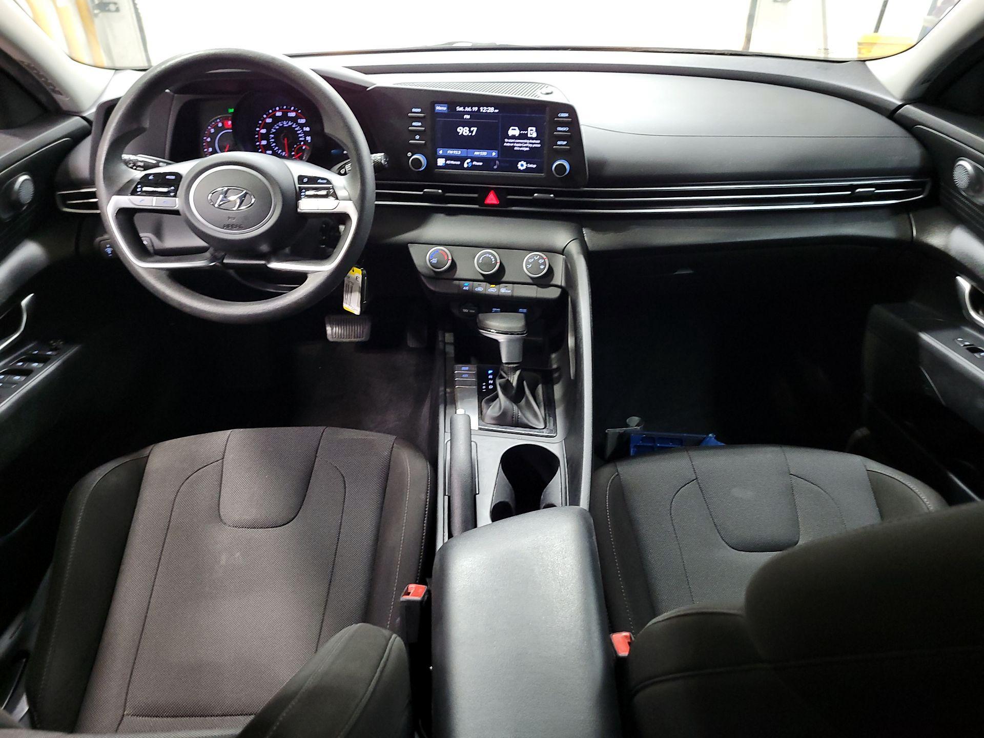 Thumbnail: 2021 Hyundai Elantra - 9