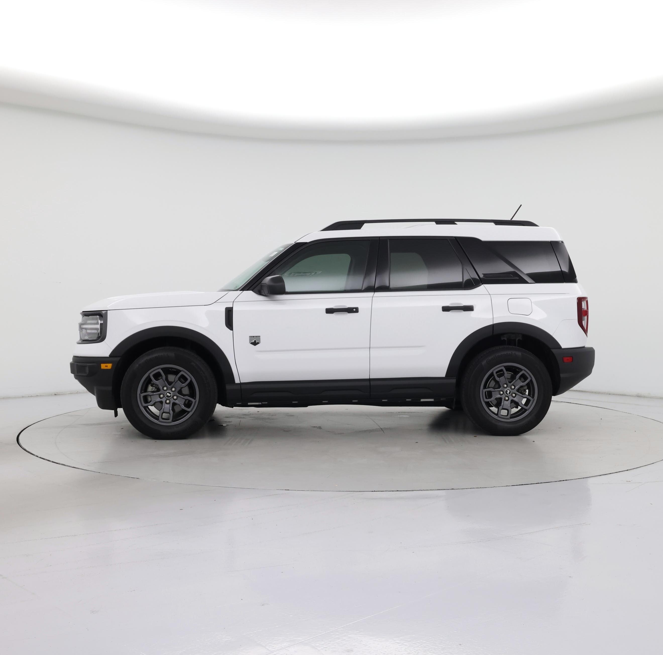 Thumbnail: 2023 Ford Bronco Sport - 3