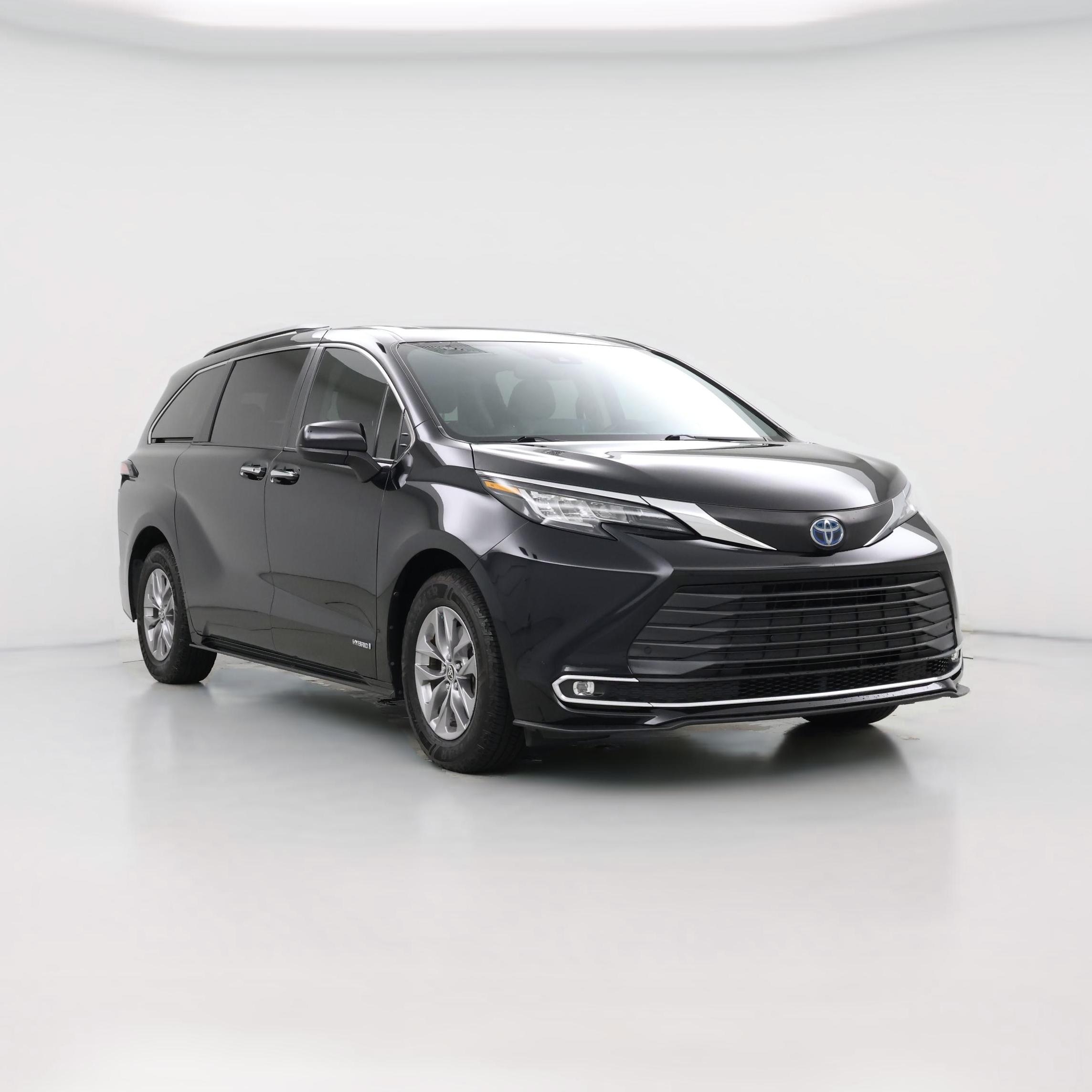 Thumbnail: 2021 Toyota Sienna - 1