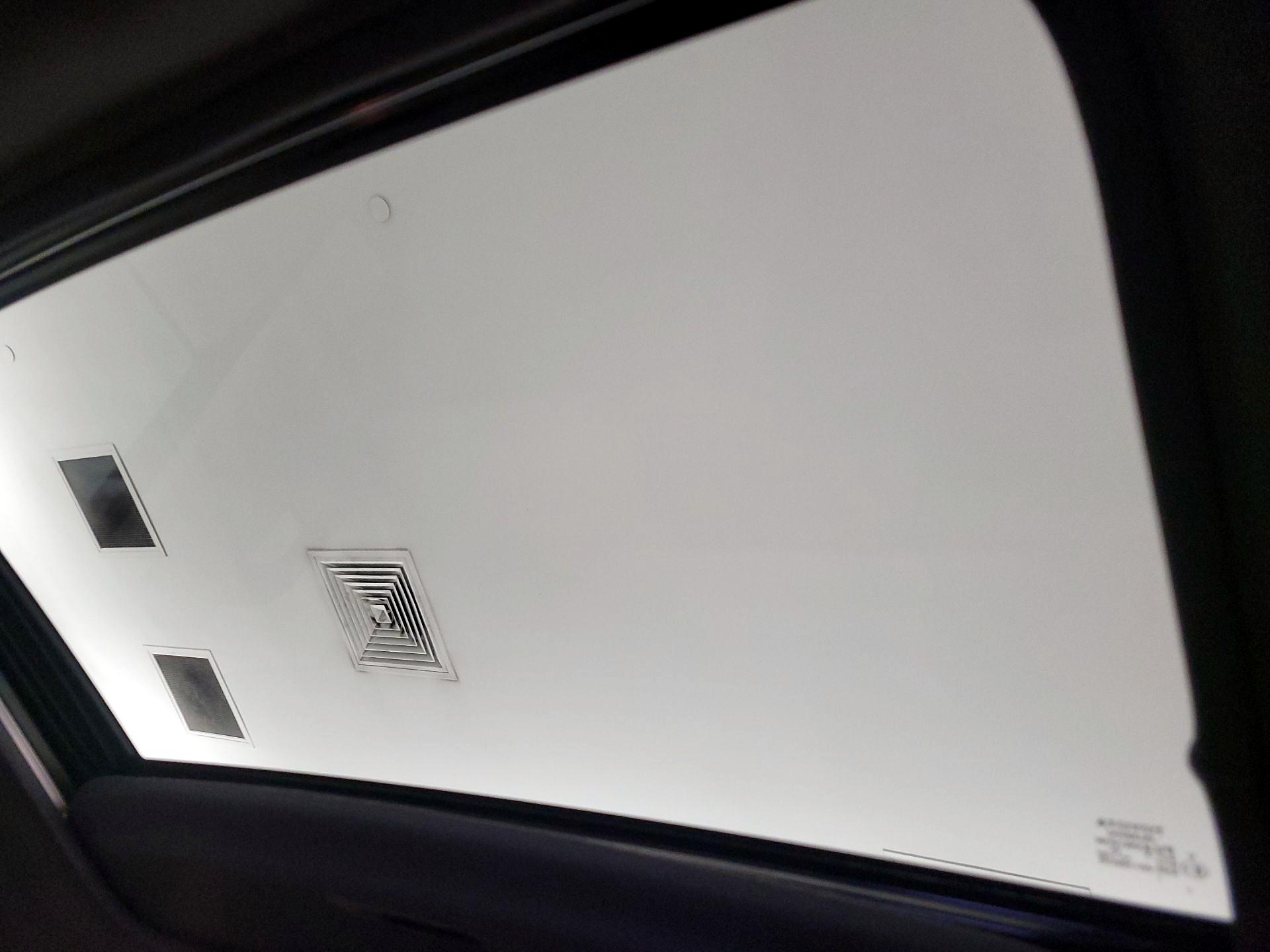 Thumbnail: 2021 Toyota Sienna - 19