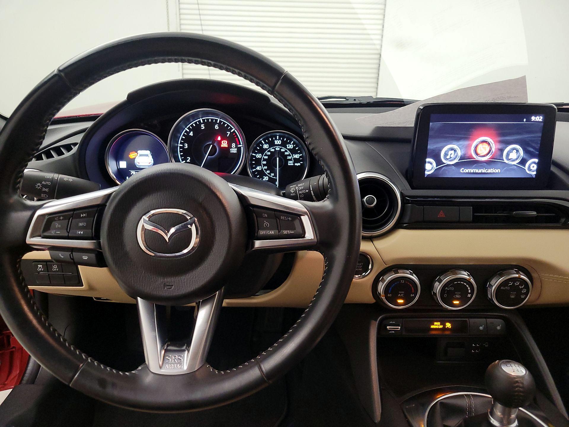 Thumbnail: 2020 Mazda MX-5 Miata - 9