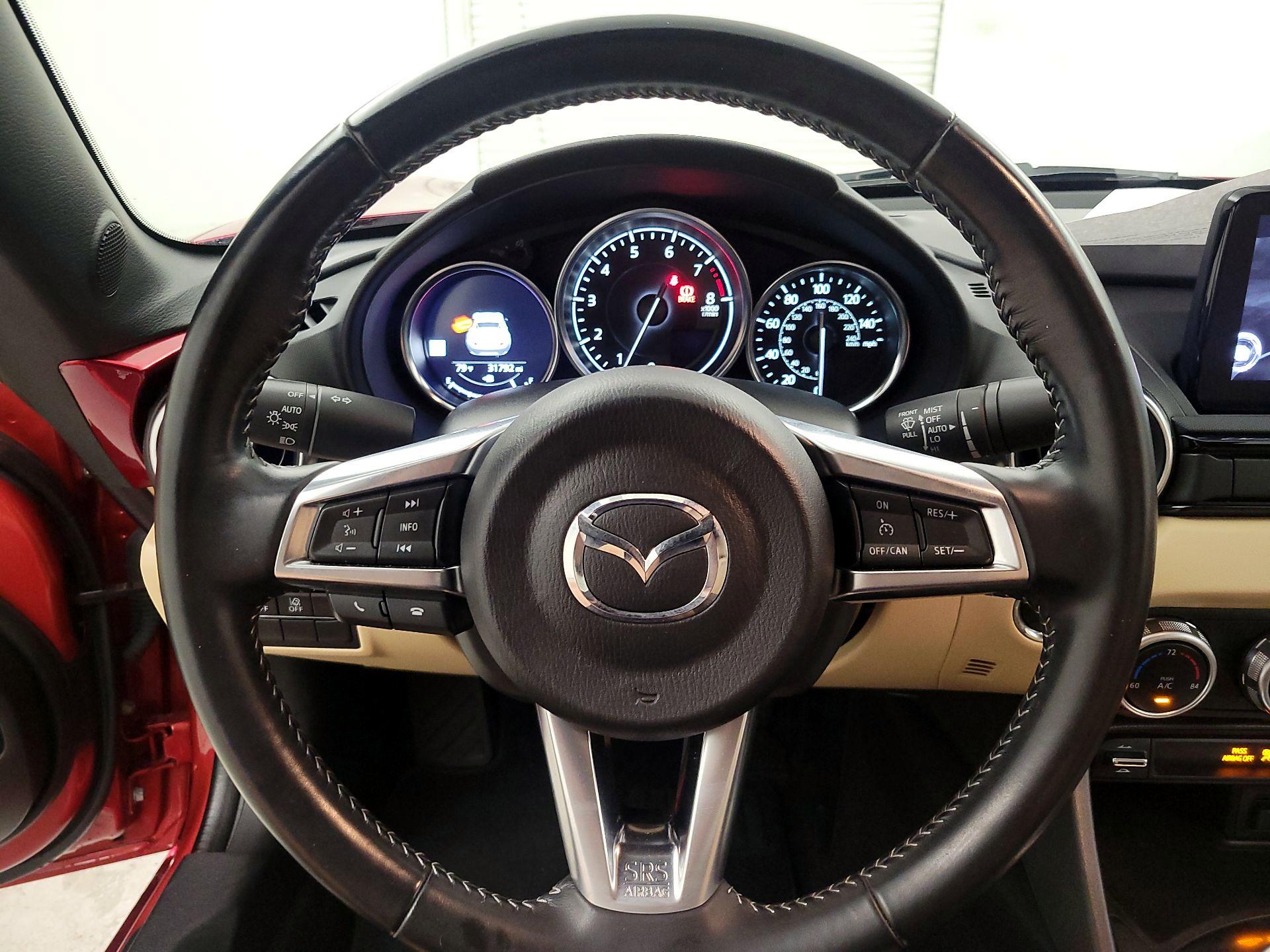 Thumbnail: 2020 Mazda MX-5 Miata - 10