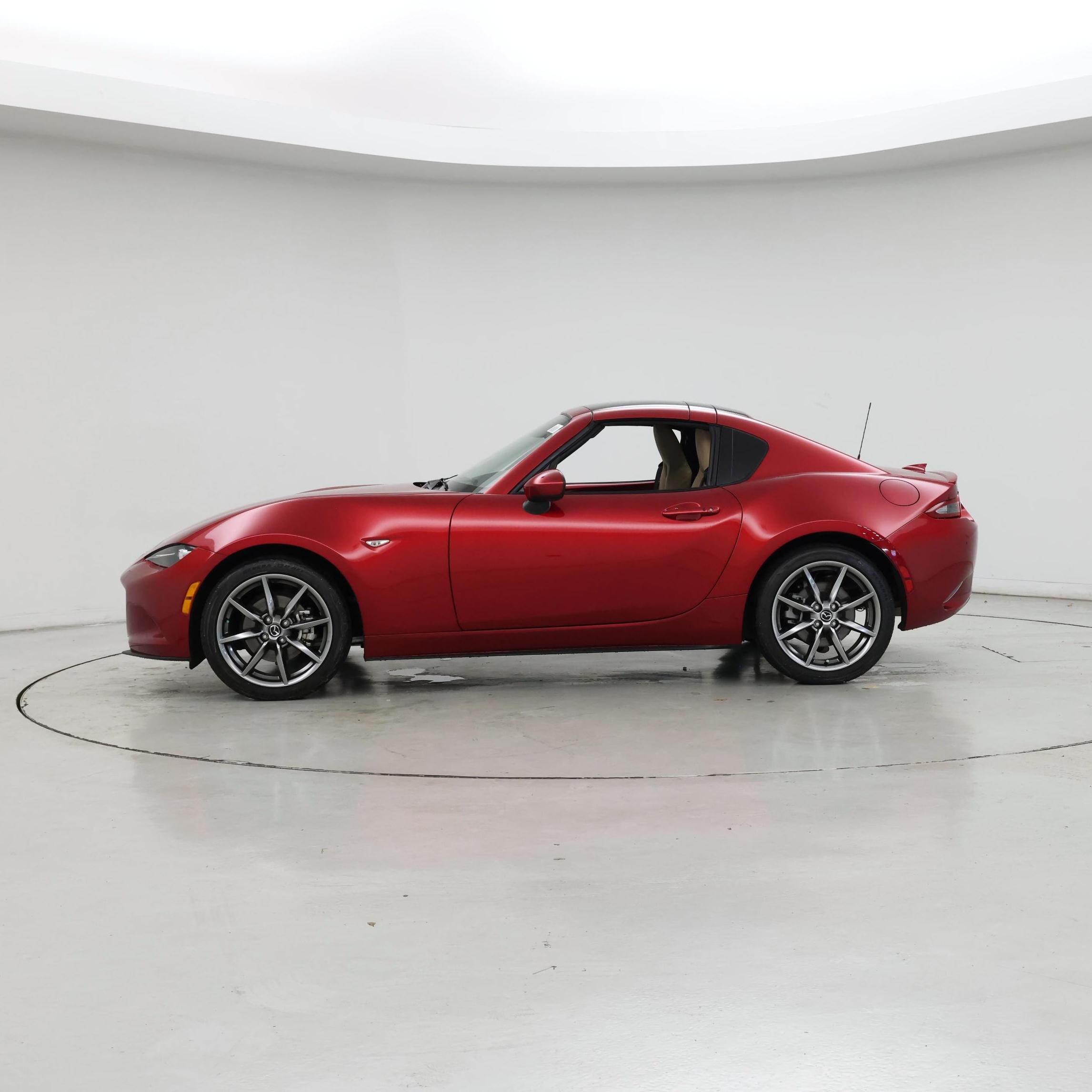 Thumbnail: 2020 Mazda MX-5 Miata - 3